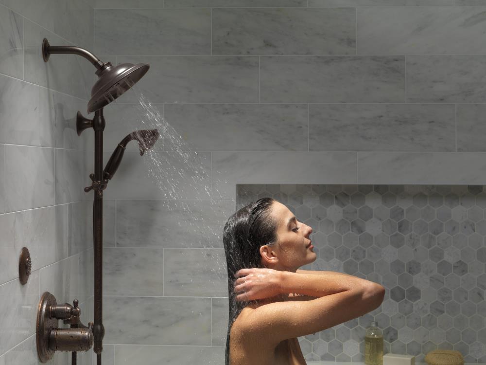 Chorro de ducha Delta HydraChoice en bronce veneciano T50010-RB
