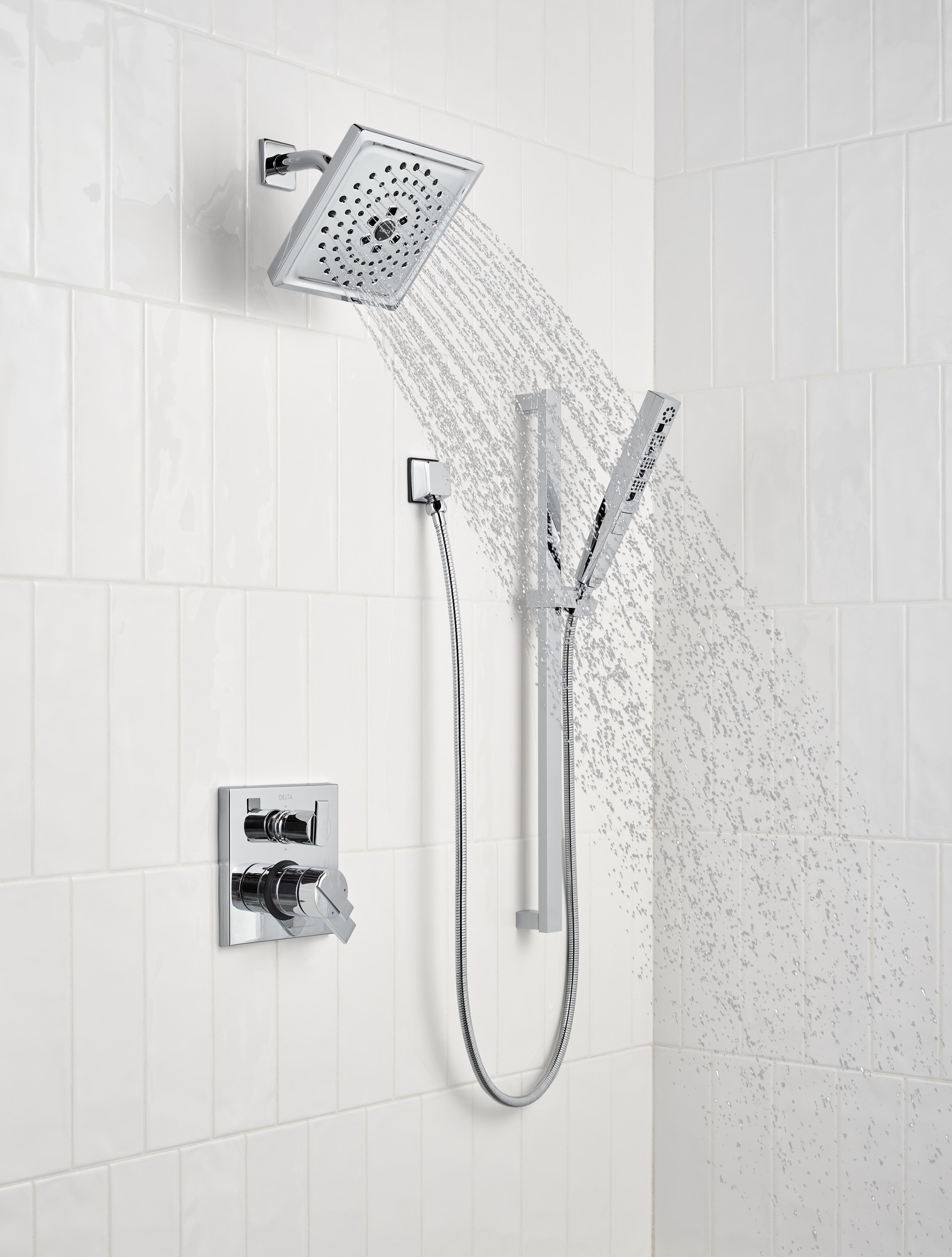 Chorro de regadera Delta Lumicoat de Níquel Pulido T50210-PN-PR