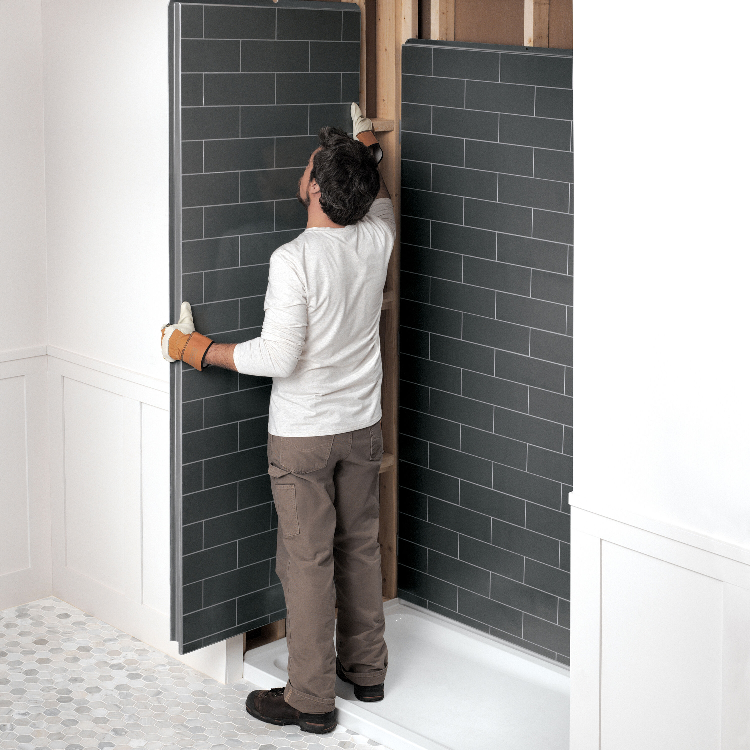 Panel de esquina de pared para ducha directo al montante Metro Tux de 2 piezas de MAAX Utile, de 35 pulg. de ancho x 1.13 pulg. de profundo x 80 pulg. de alto, 103388-301-526-000