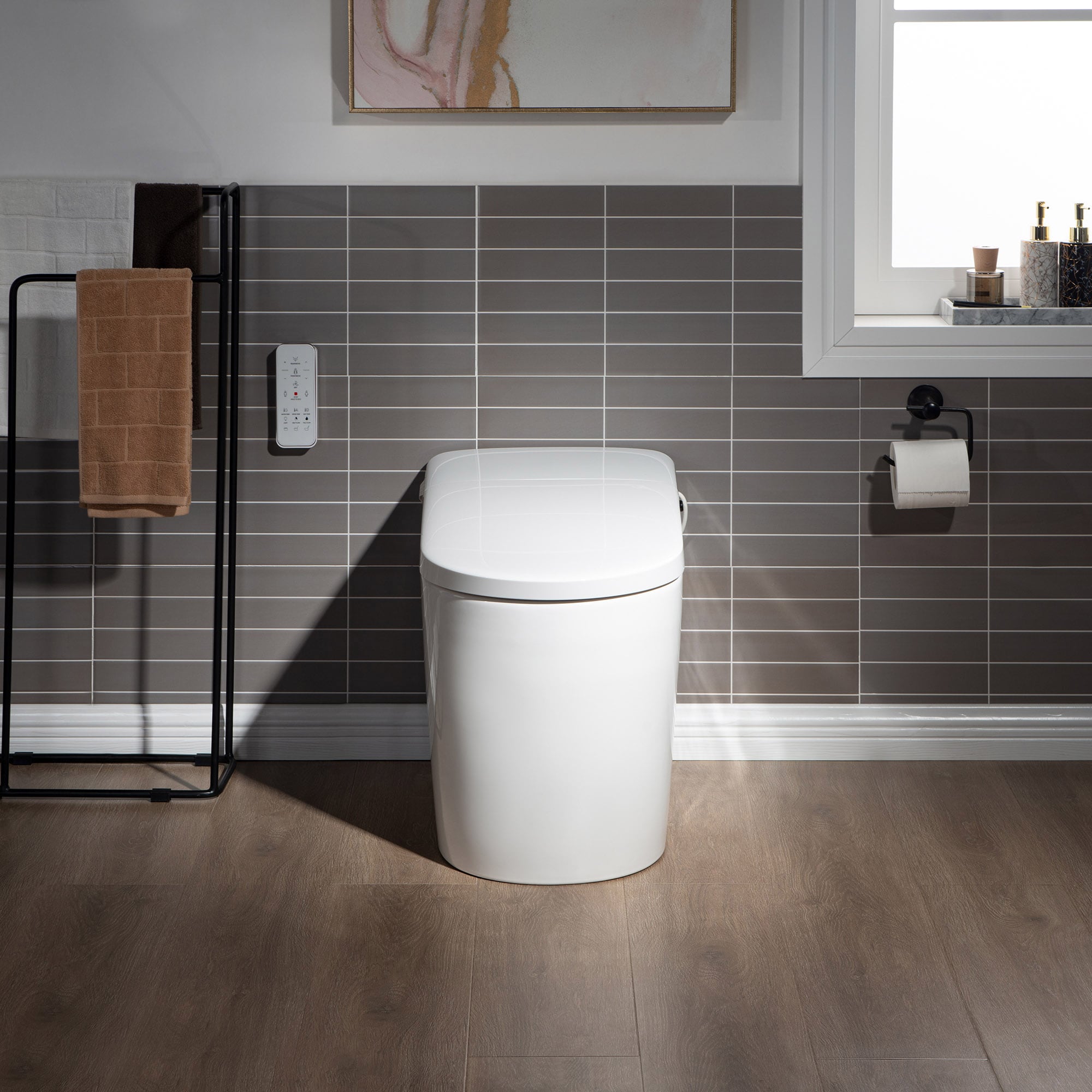 Bañera bidireccional blanca de Toscano de Woodbridge con cierre suave inteligente y altura estándar, alargada de una sola pieza con asiento bidet de 12 pulgadas y descarga doble de 1.6 GPF LT527