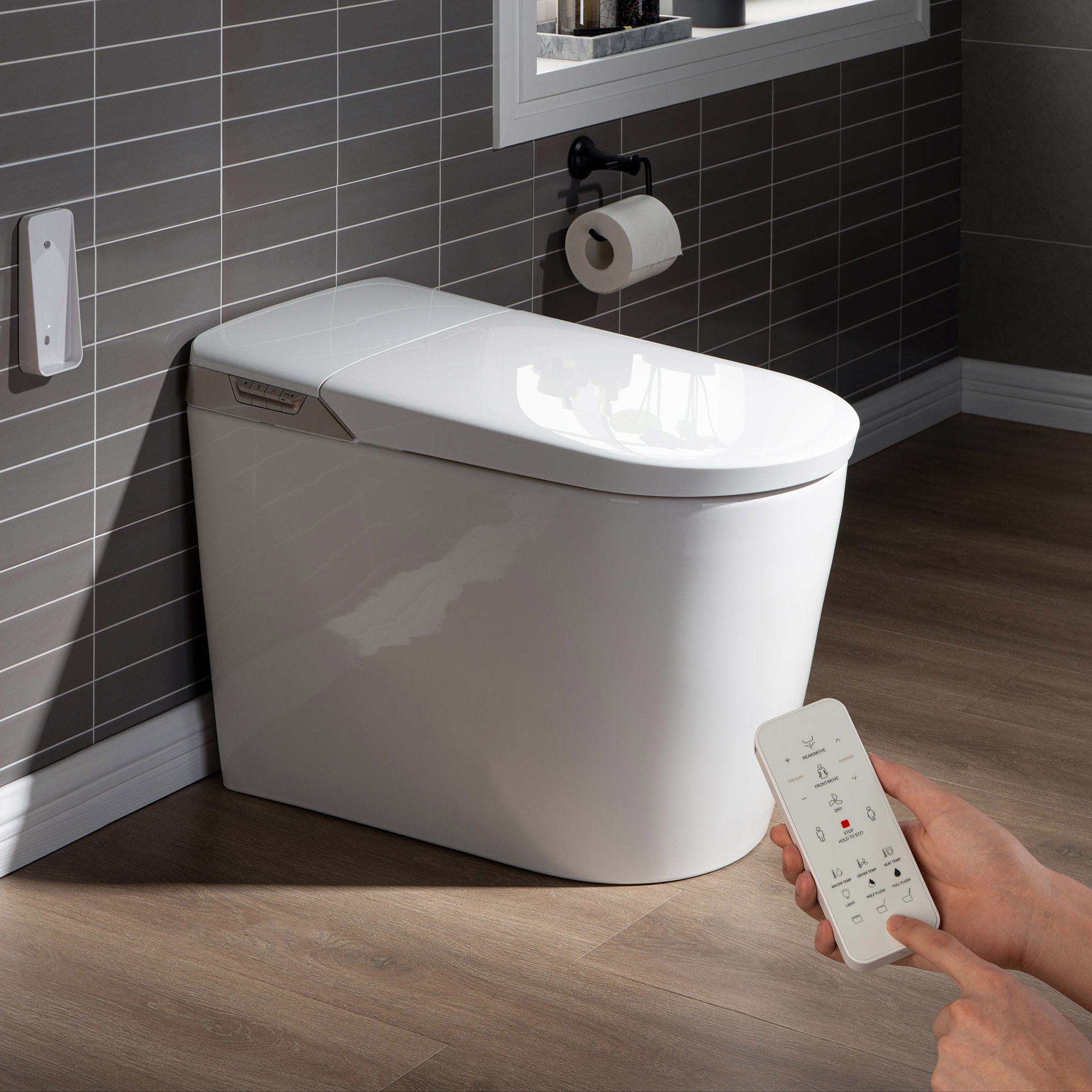 Bañera bidireccional blanca de Toscano de Woodbridge con cierre suave inteligente y altura estándar, alargada de una sola pieza con asiento bidet de 12 pulgadas y descarga doble de 1.6 GPF LT527