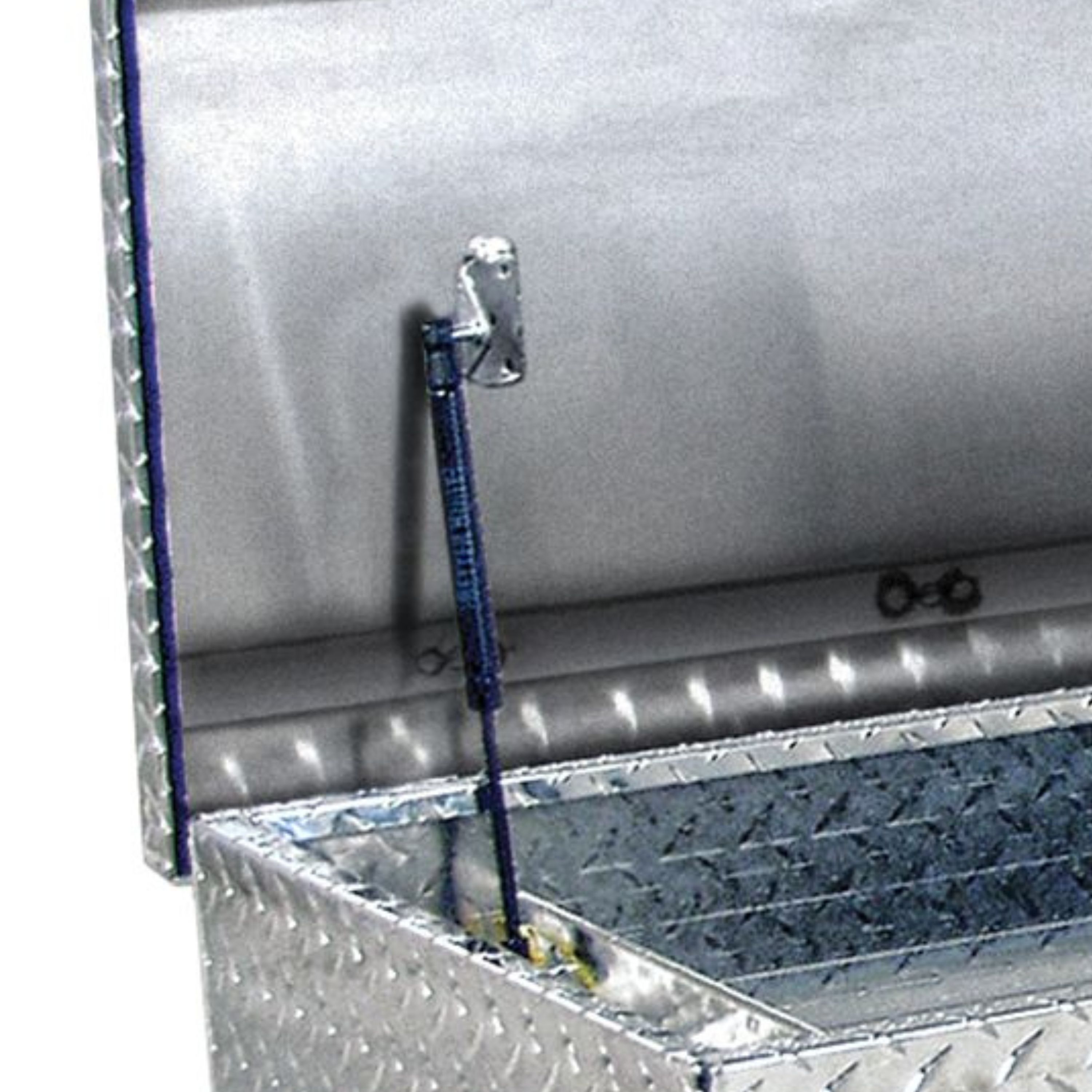 Caja de herramientas para camioneta de aluminio plateado Better Built de 71 pulgadas x 20 pulgadas x 13 pulgadas