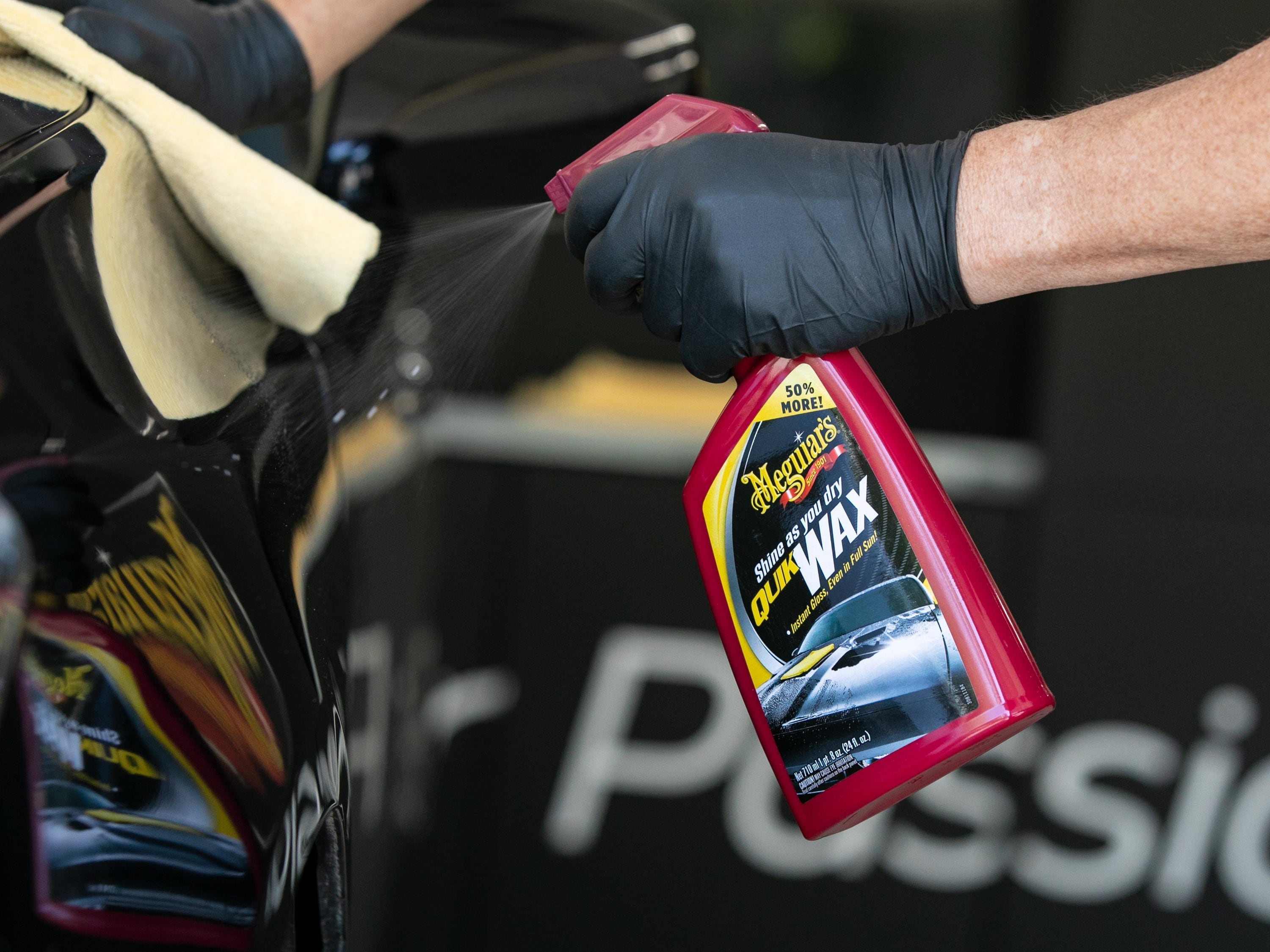 Cera para el Exterior del Auto de 24 onzas líquidas Meguiar's Quik A1624