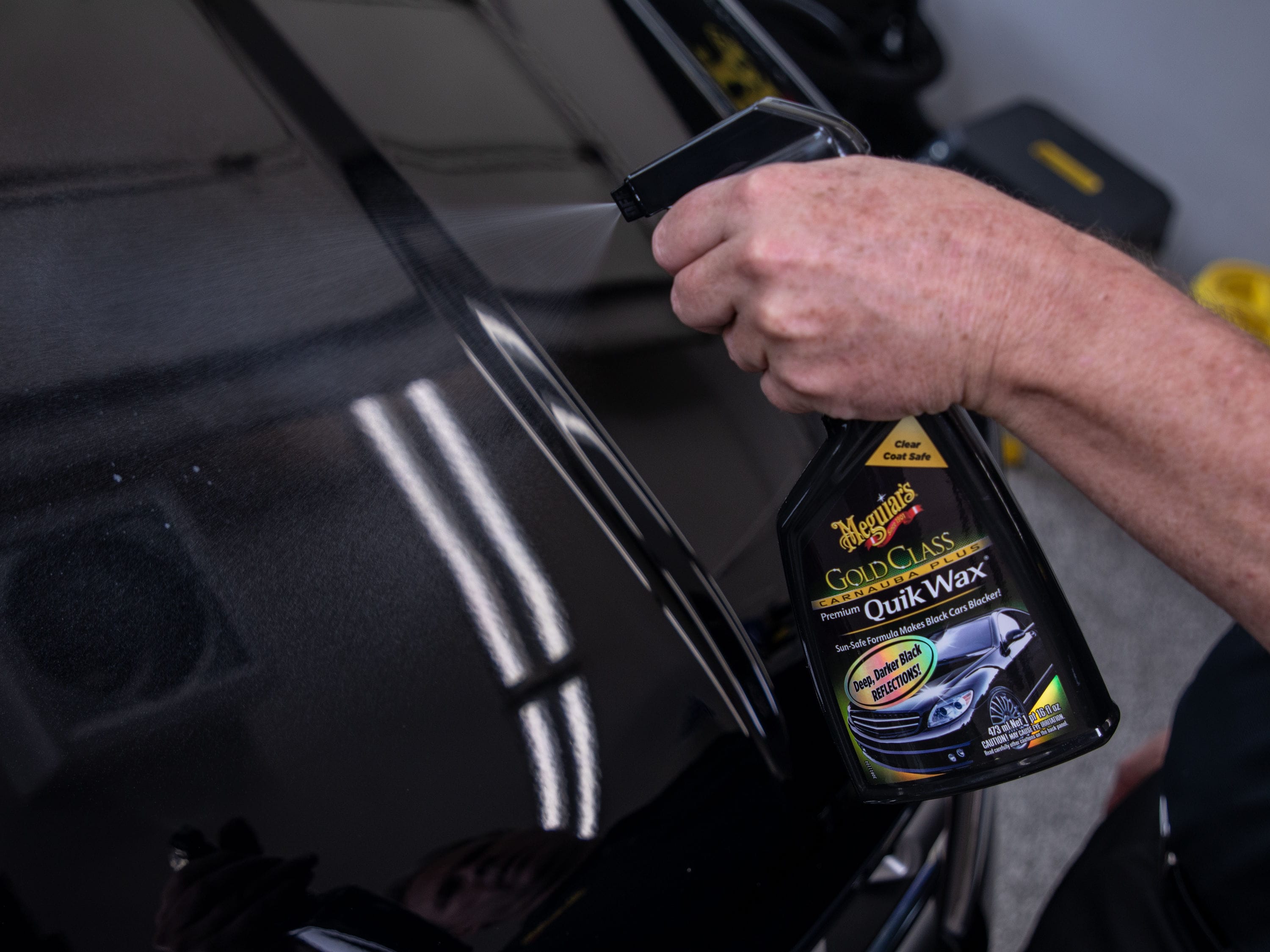 Cera para Exteriores de Coche Meguiar's Gold Class Quik 16 Onzas Líquidas G7716