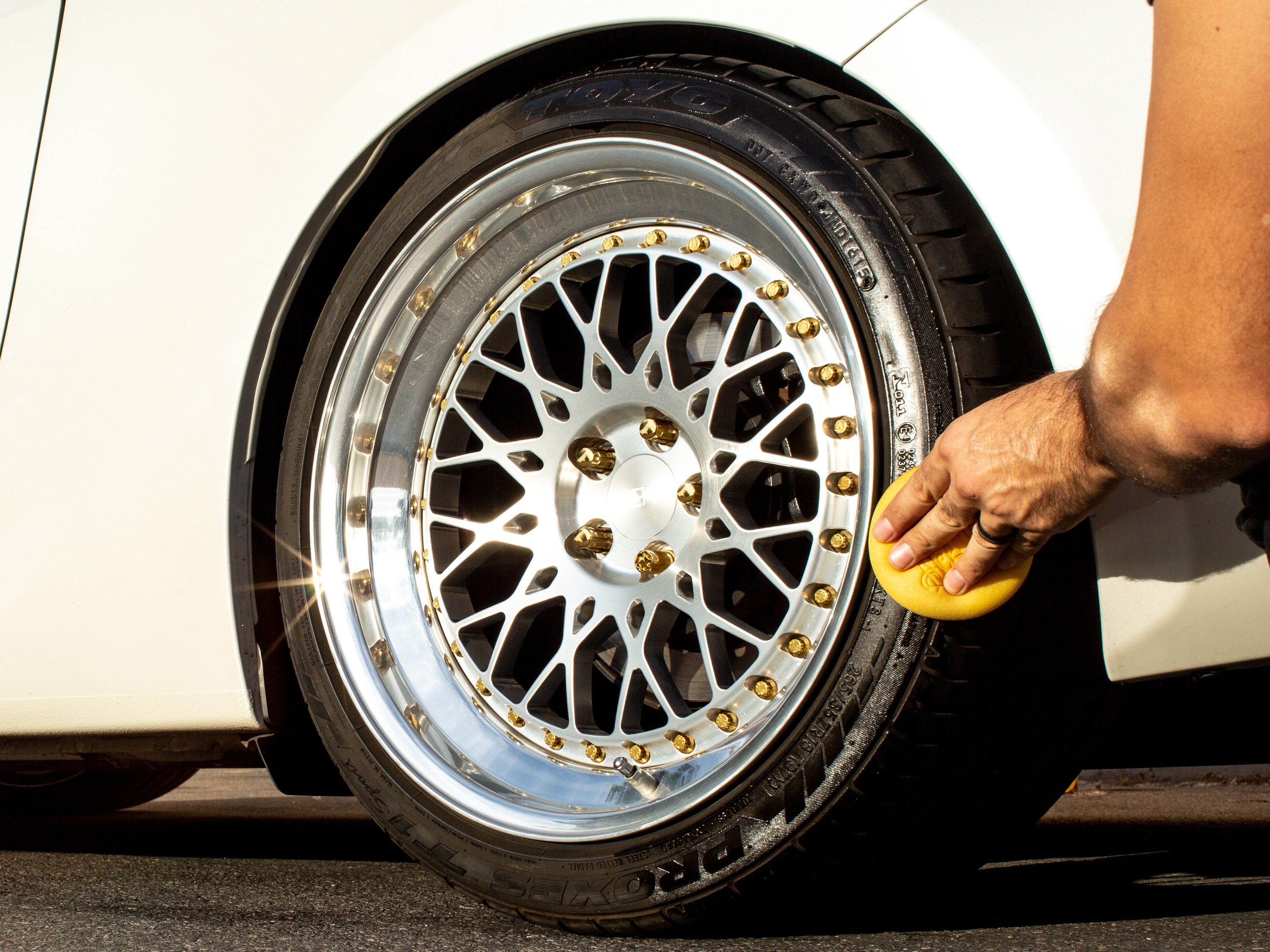 Gel para llantas de larga duración Meguiar's 16 onzas líquidas - Lavado exterior de automóviles G7516