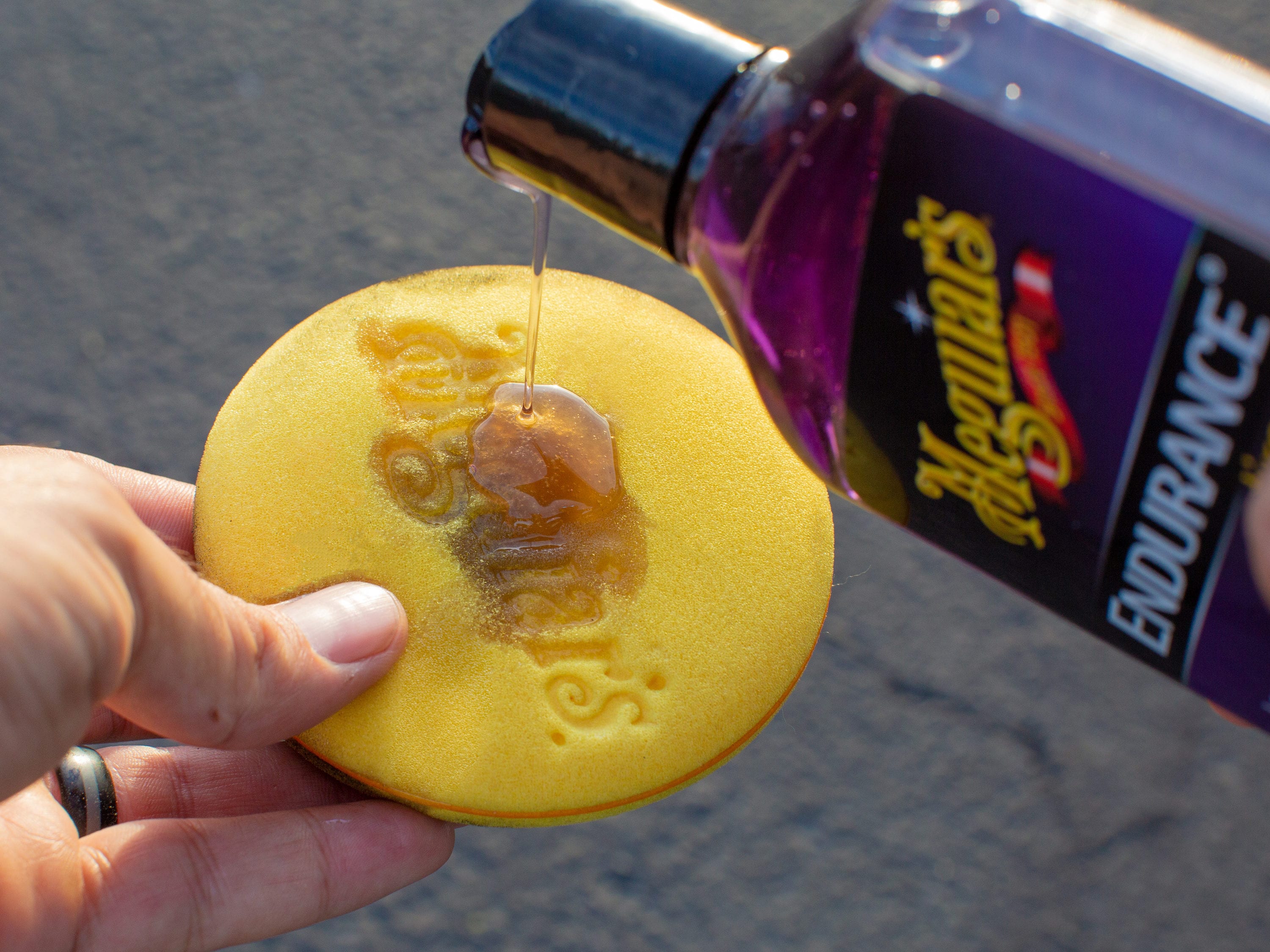 Gel para llantas de larga duración Meguiar's 16 onzas líquidas - Lavado exterior de automóviles G7516