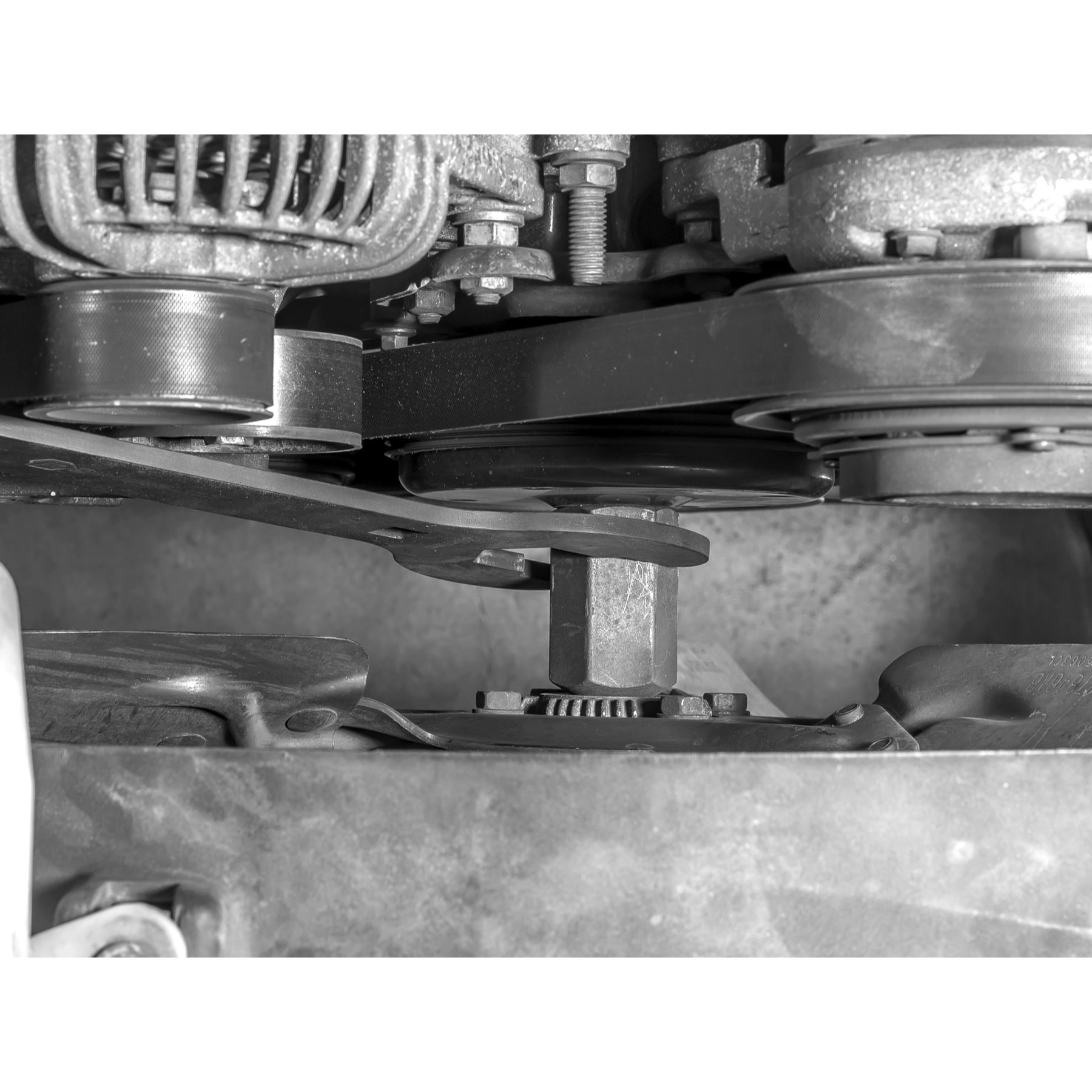 Powerbuilt Llave para Embrague de Ventilador Universal 4 en 1 647750