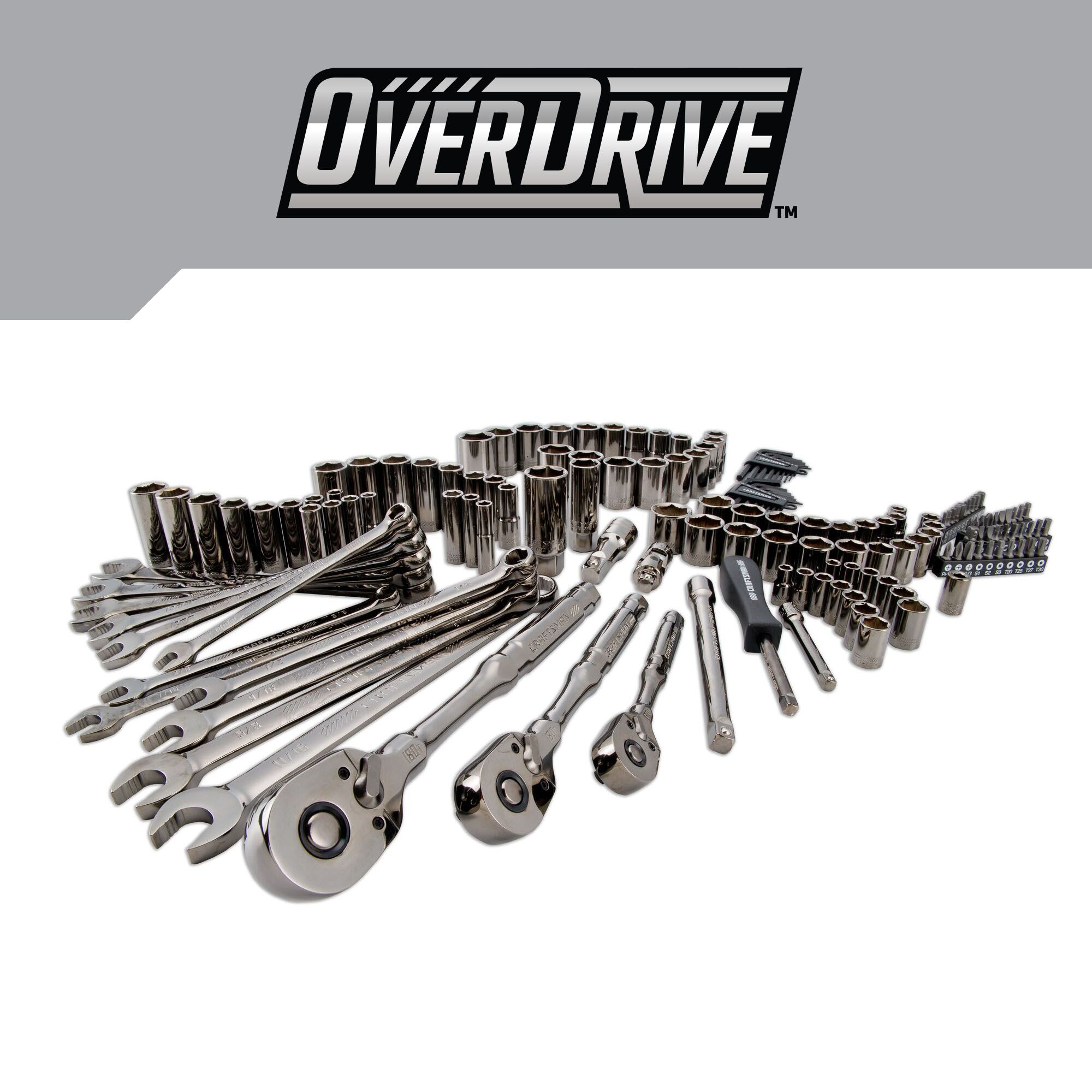 Juego de herramientas para mecánicos CRAFTSMAN OVERDRIVE de 154 piezas en acabado cromo gunmetal estándar y métrico con estuche resistente - Modelo CMMT99154L