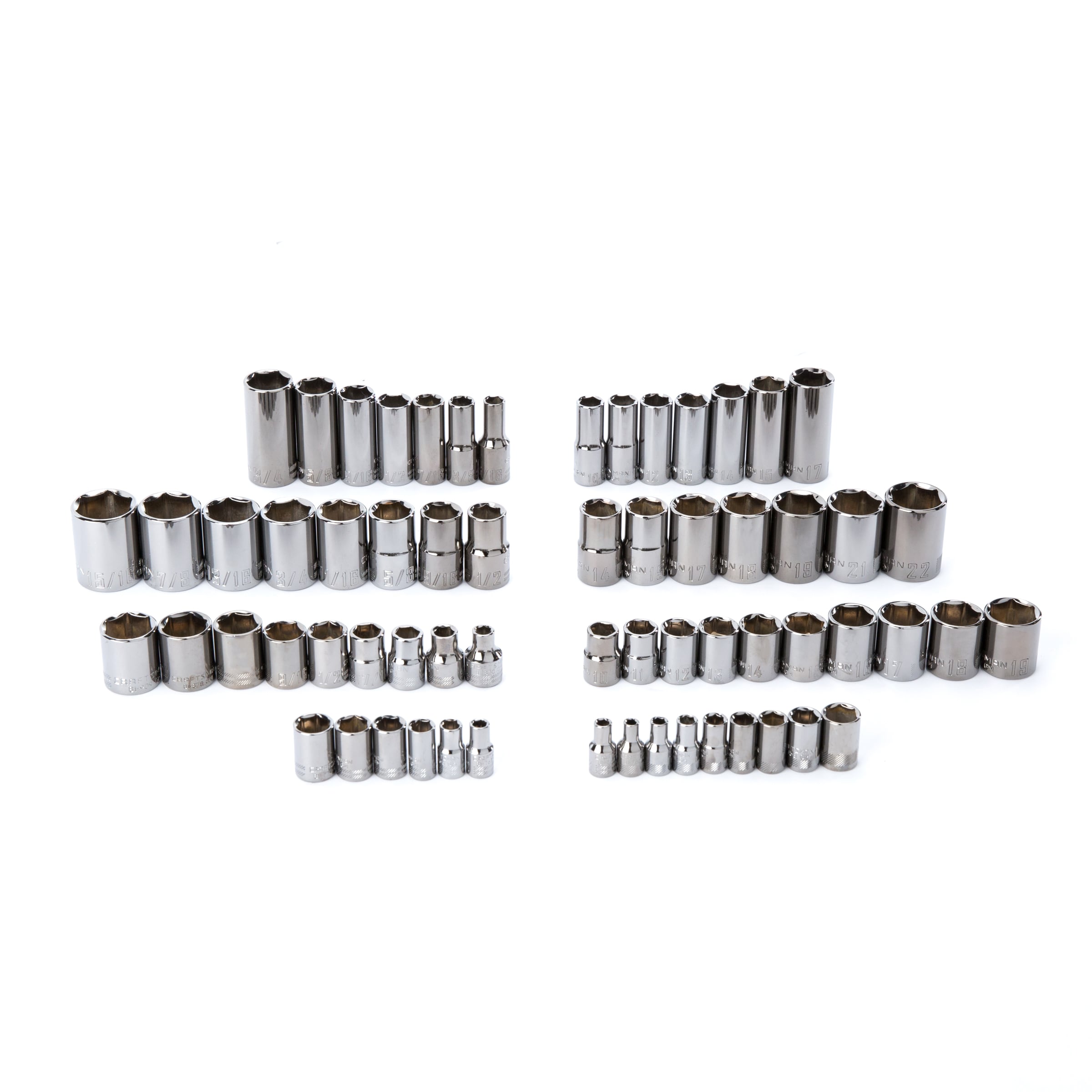 Set de herramientas mecánicas CRAFTSMAN de 121 piezas en cromo gunmetal estándar (SAE) y métricas con estuche resistente.