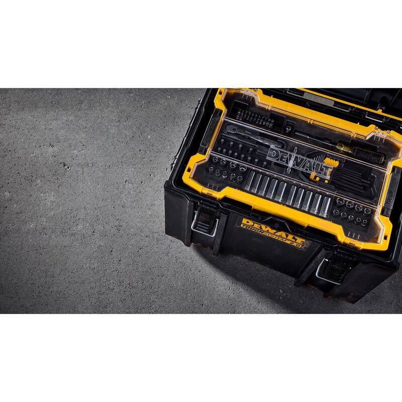 Juego de herramientas para mecánica DEWALT de 1/4 y 3/8 pulgadas con bandejas Toughsystem (131 piezas) - DWMT45402
