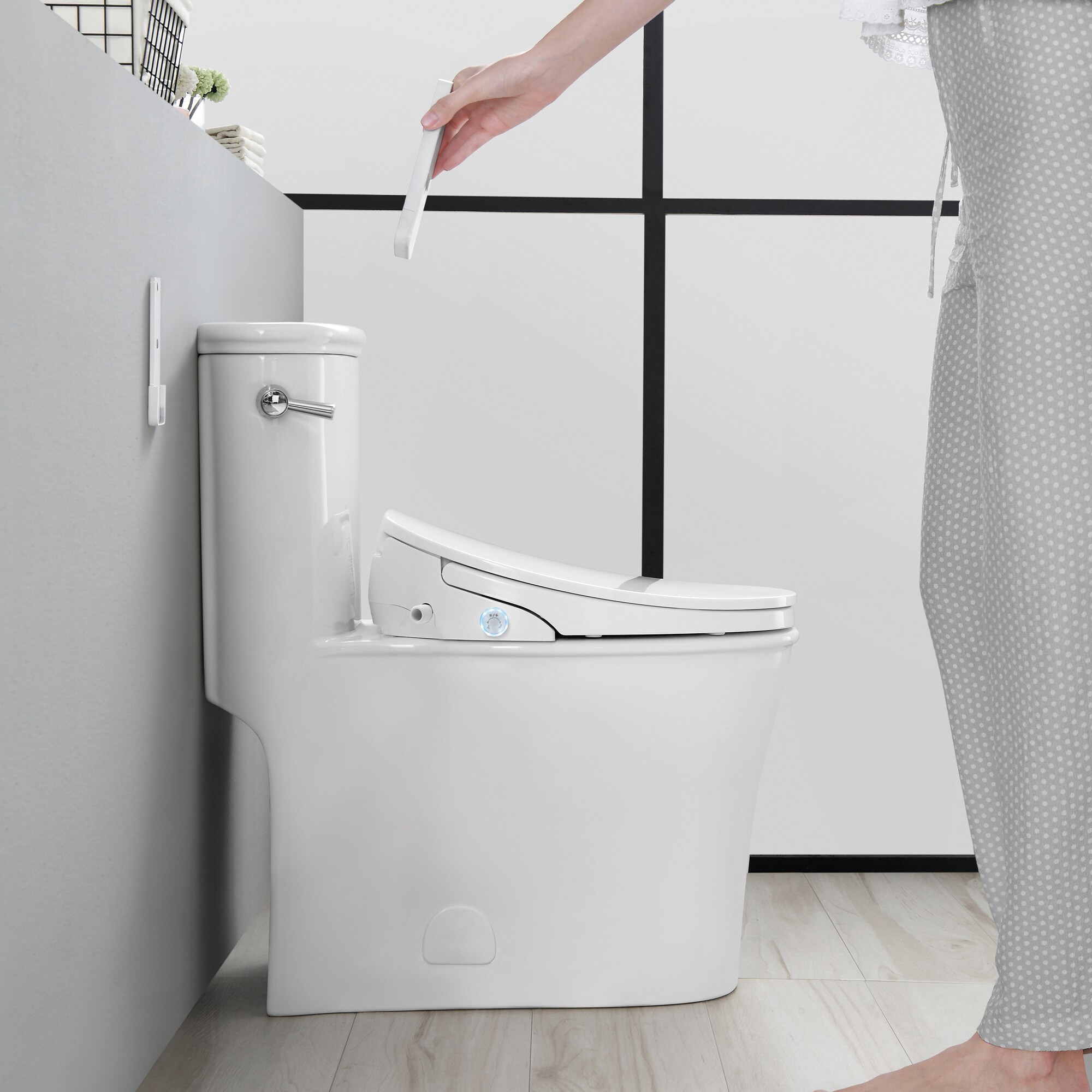 OVE Decors Volta Blanco De Doble Descarga Alargado Altura de Silla Inteligente con Cierre Suave Bidet de Una Pieza 12 pulgadas de Desagüe Clasificado WaterSense 1.28 GPF 15WST-VOLT18-WHT