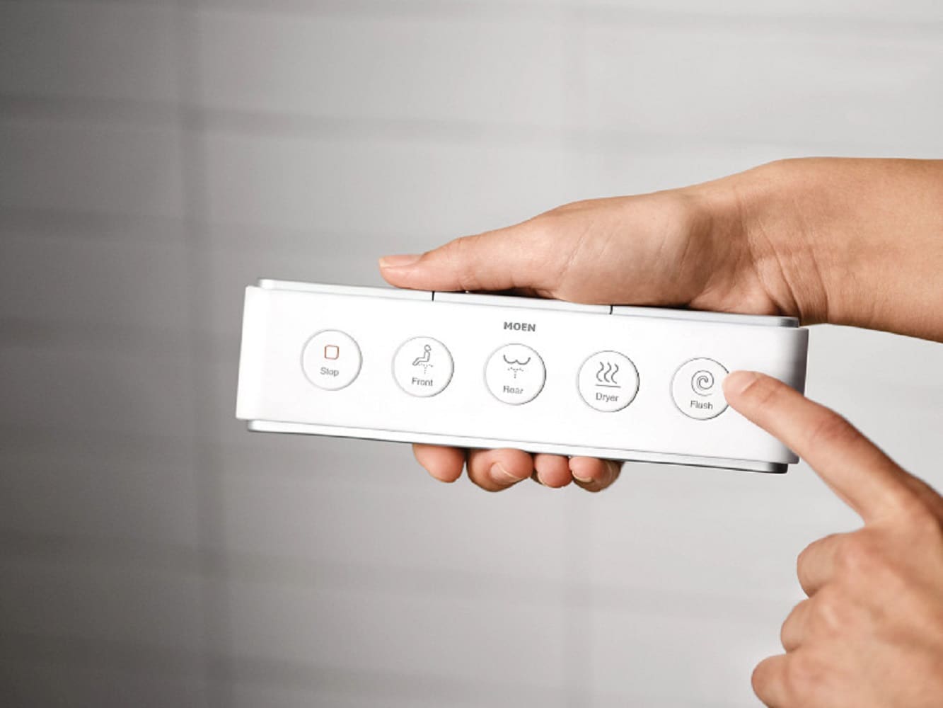 Bidet inteligente de una pieza de altura de silla alargada, cierre suave, color blanco, con descarga eficiente de 1.0 galones por descarga.