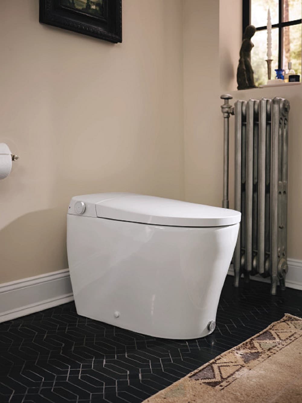 Bidet inteligente de una pieza de altura de silla alargada, cierre suave, color blanco, con descarga eficiente de 1.0 galones por descarga.