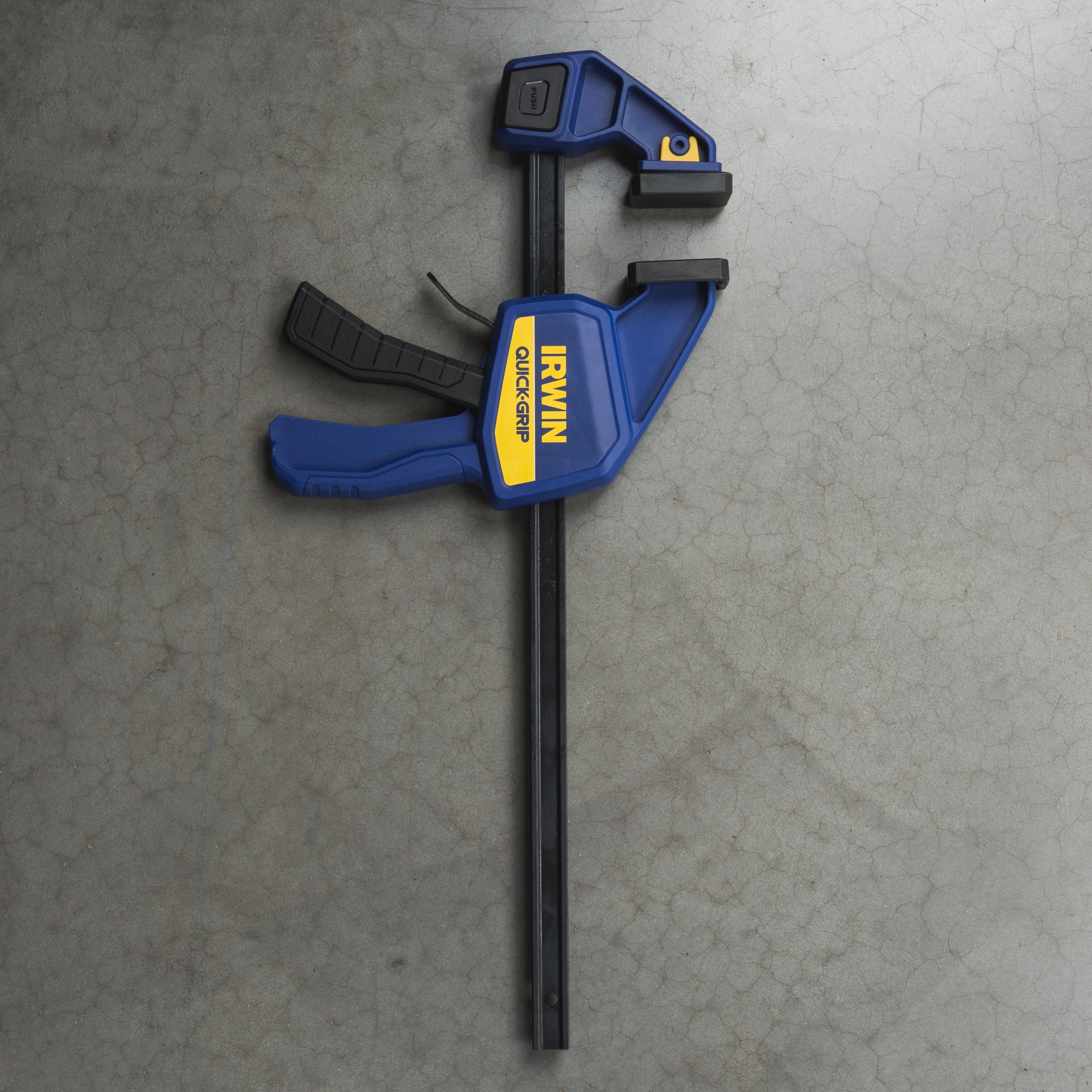 Sargento de barra de una mano de servicio mediano IRWIN QUICK-GRIP de 12 pulgadas con capacidad de 300.0 libras 1964718