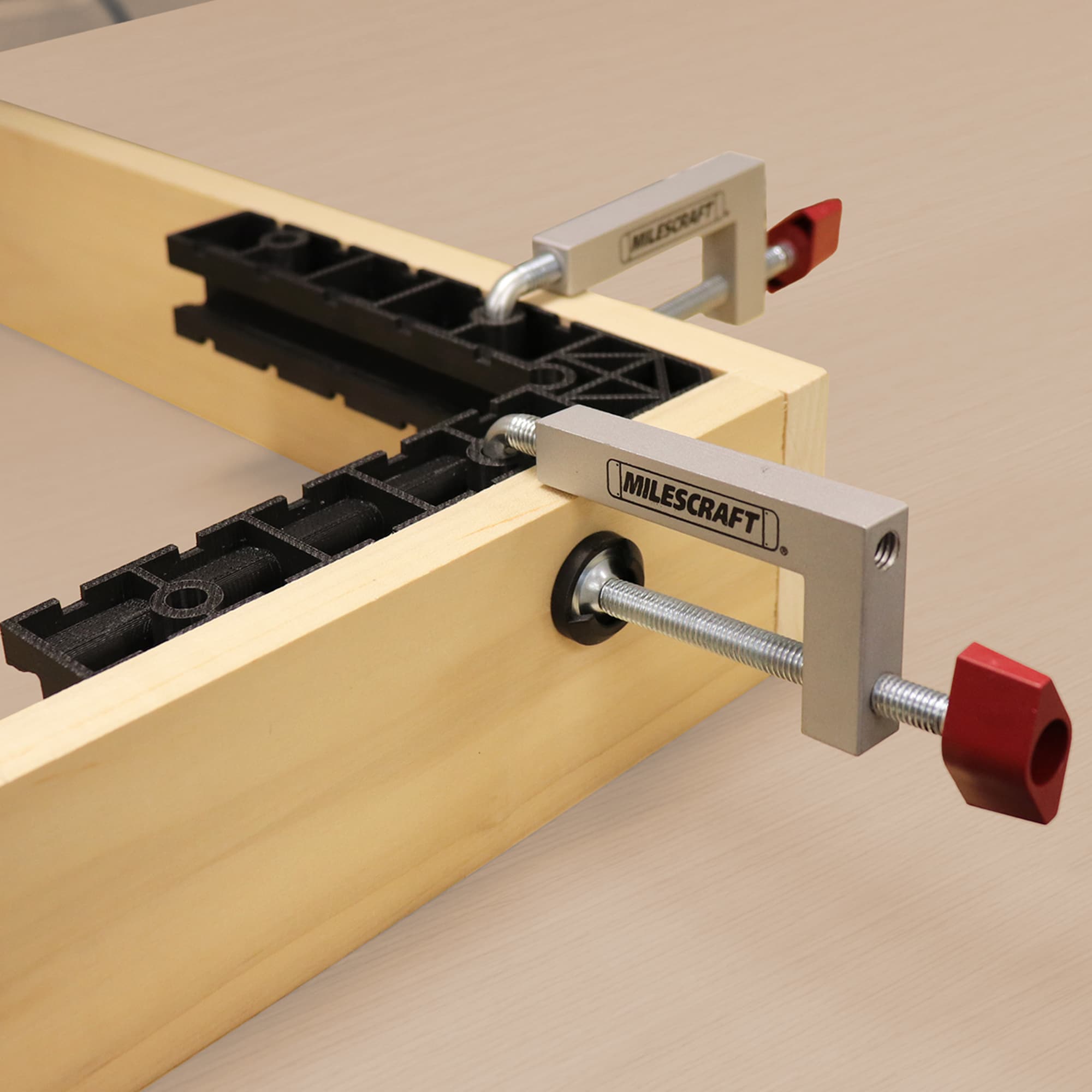 Juego de Abrazaderas para Cerca Milescraft 100 200-lb Juego de Abrazaderas