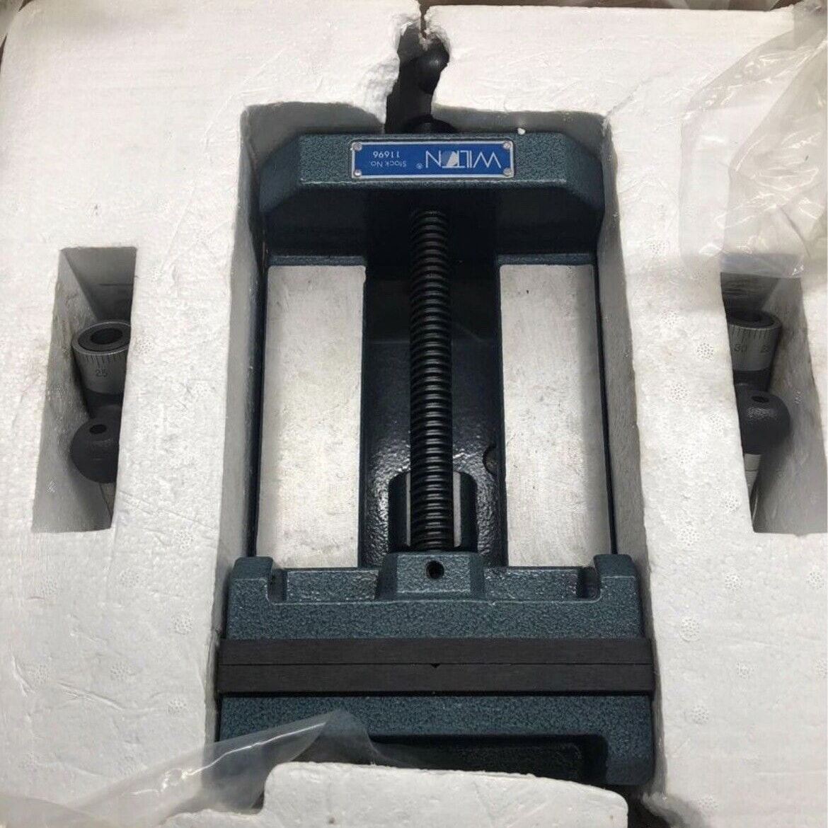 Torno de banco de hierro fundido de 6 pulgadas con palanca de cruz para taladro de prensa WL9-11696 de Wilton
