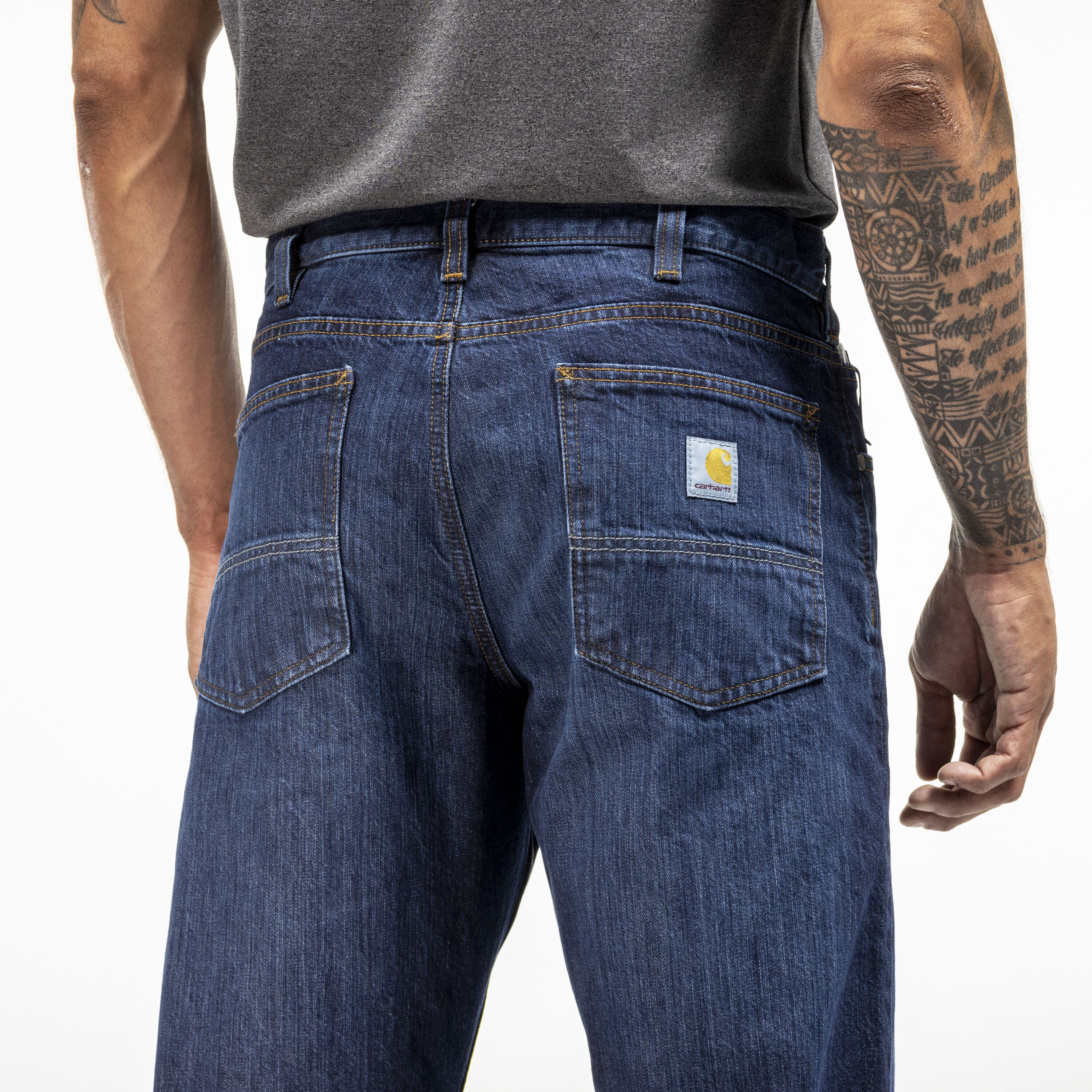 Jean Carhartt para hombre, corte relajado en Deep Creek, talla 36 x 30