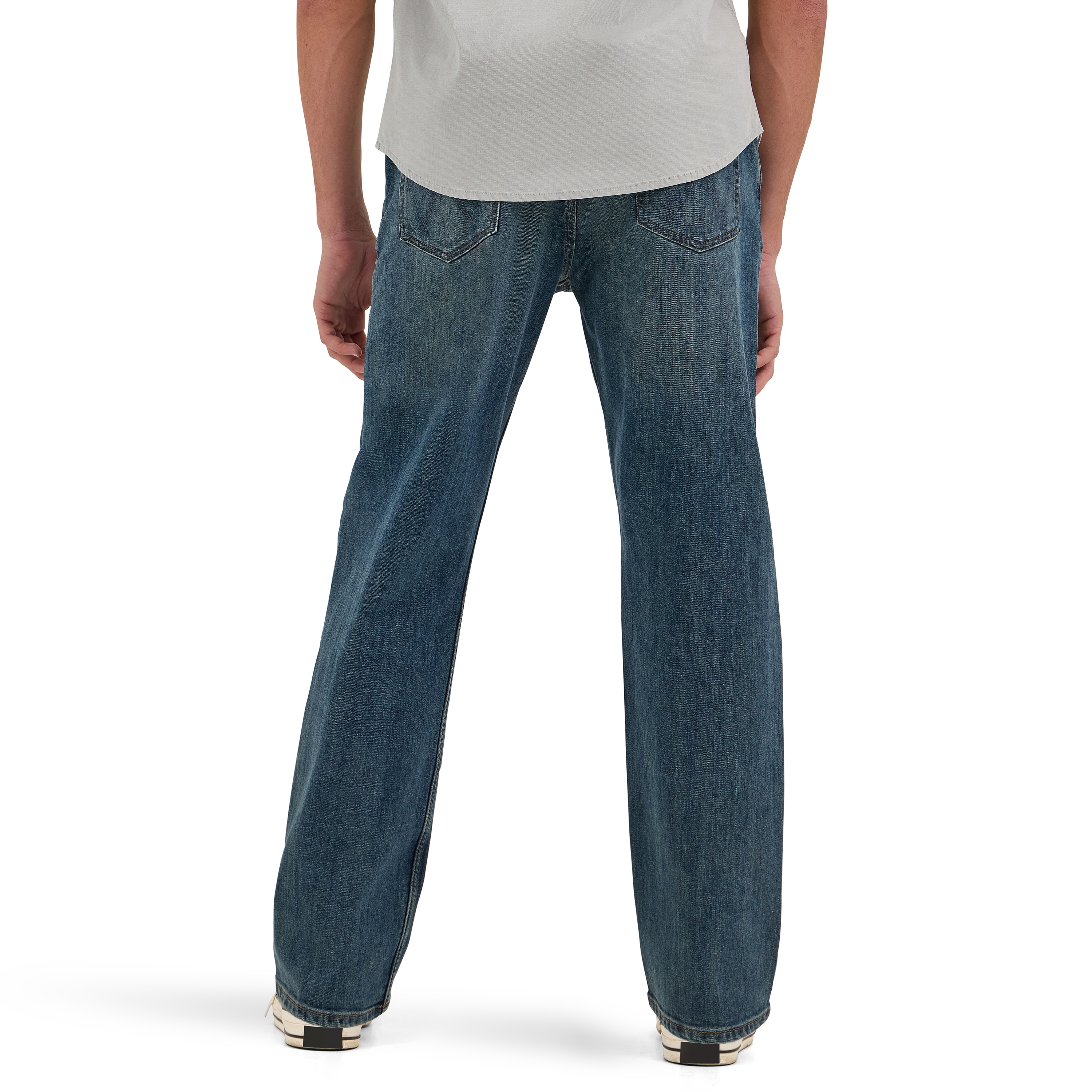 Pantalones de trabajo de mezclilla marina para hombre, corte relajado Wrangler (32 x 30) 10MGW15MA