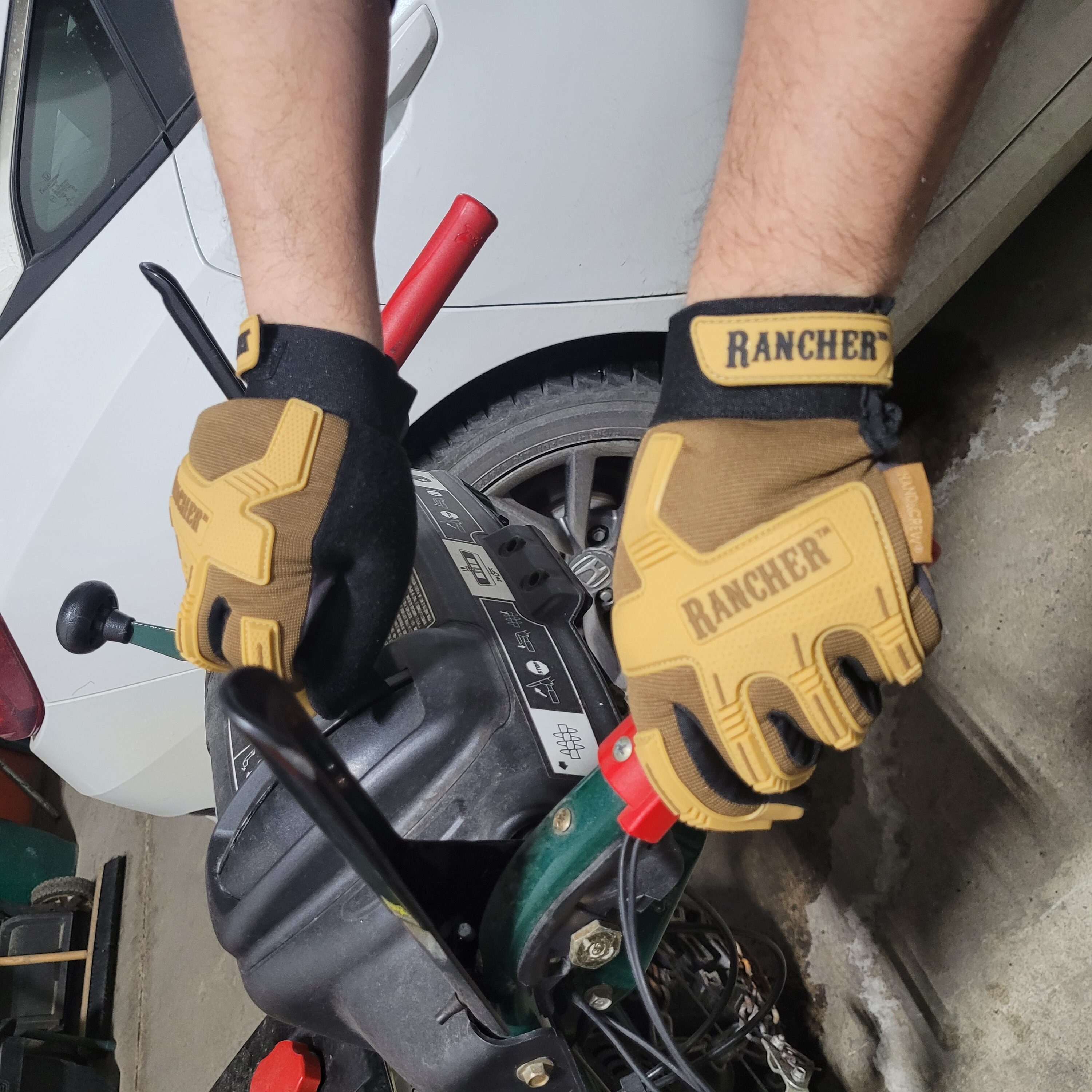 HandCrew Guantes Grandes de Cuero Sintético Amarillo - Par de 1 - USHG-2045L