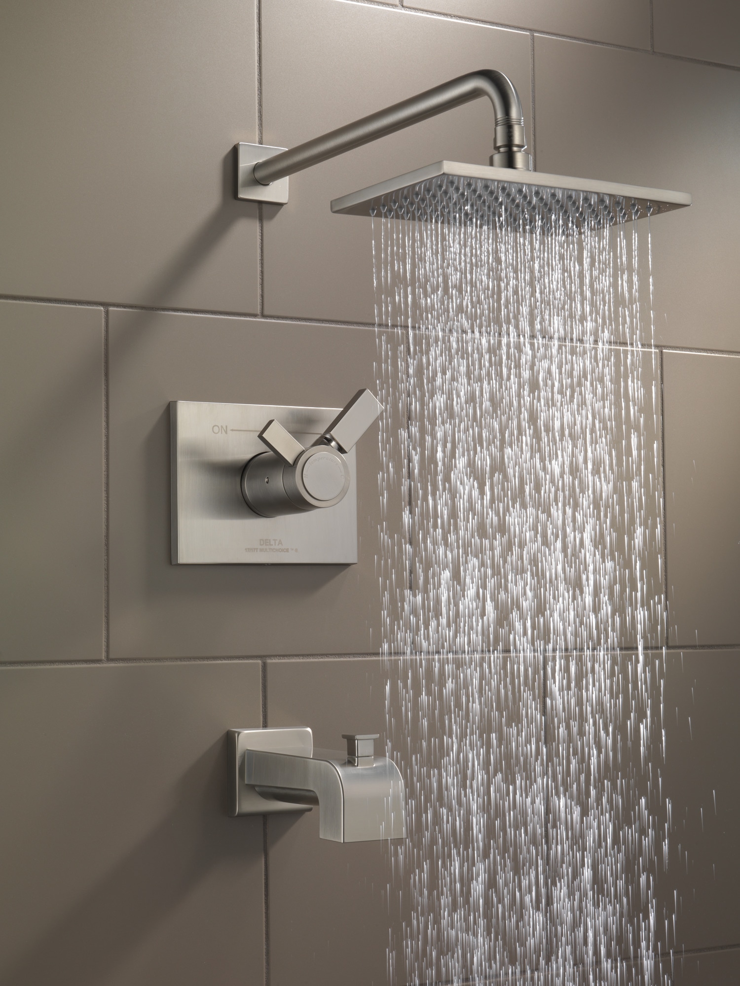 Grifo para Bañera y Ducha Cuadrado de Acero Inoxidable con Termostato de 2 Manijas y Función Única de 8.656 pulgadas incluye Válvula Delta Vero T17T453-SS