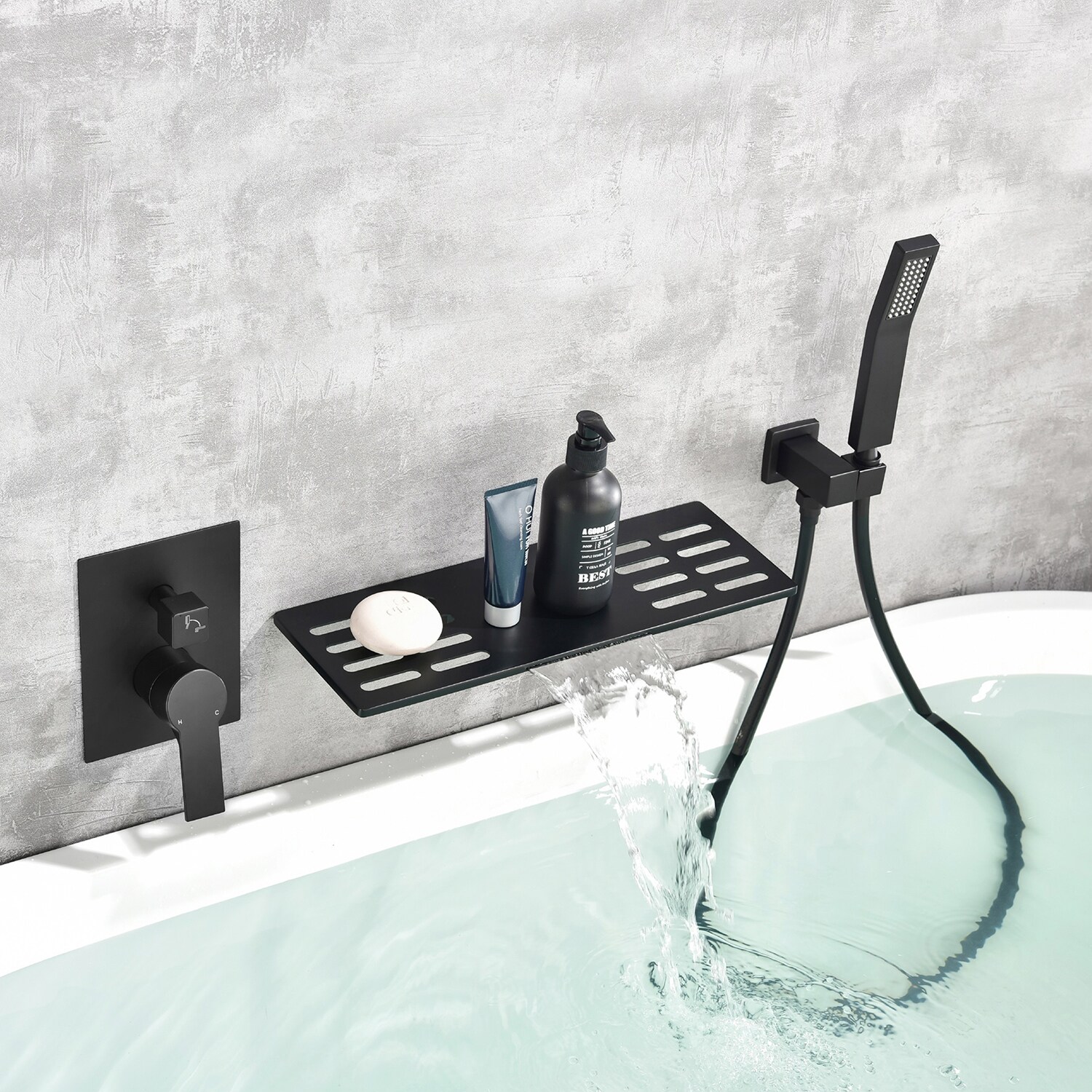Grifo de bañera y ducha de una manija color negro de Cobbe con forma rectangular de 1.37 pulgadas con válvula SSF0500B