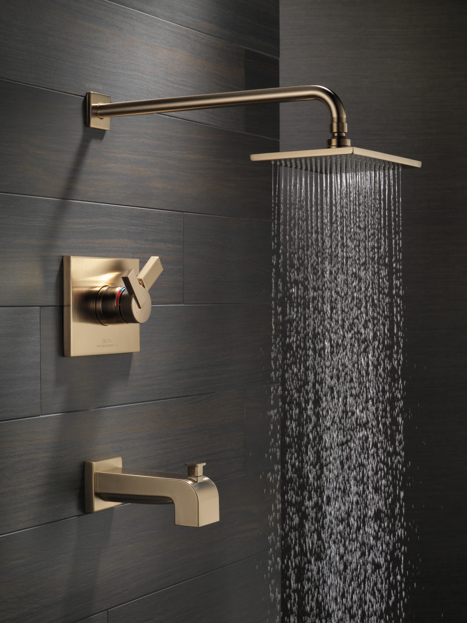 Grifo de Bañera y Ducha de 2 Manijas en Color Bronce Champán Vero de Delta con Función Única y Cabeza Cuadrada de 8.656 Pulgadas T17453-CZ
