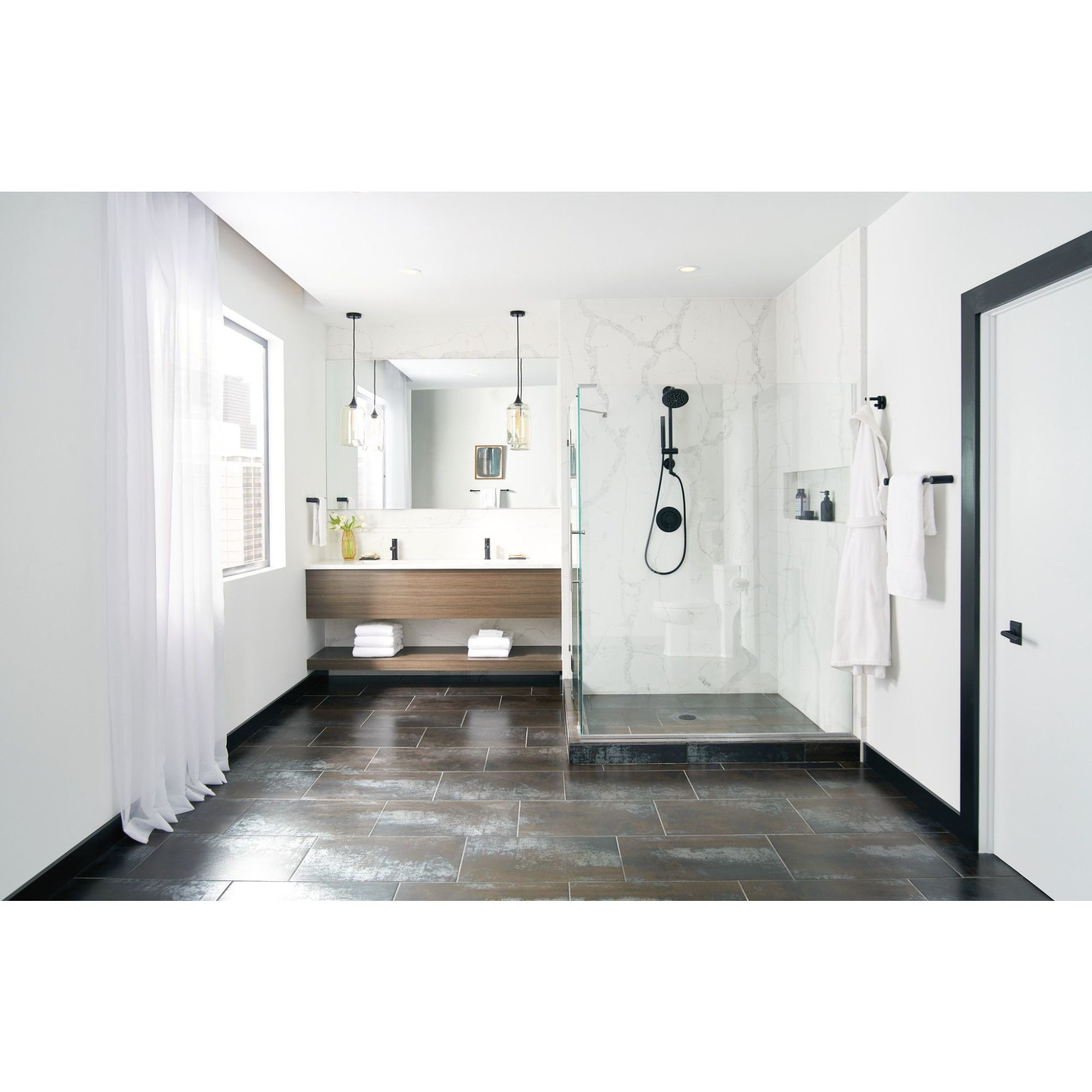 Grifo redondo para bañera y ducha en negro mate de Moen, se vende por separado (Válvula no incluida)