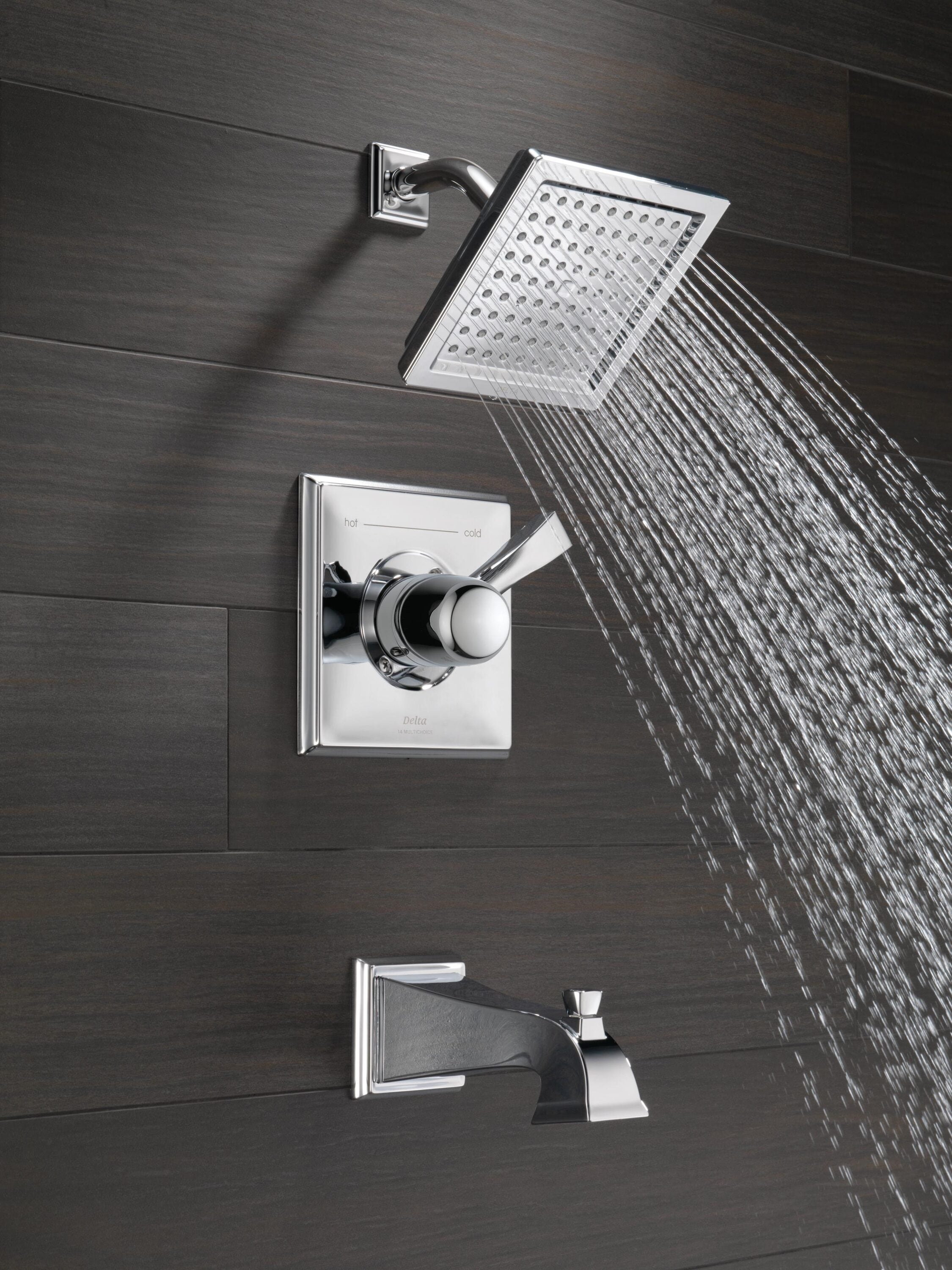 Grifo para bañera y ducha de función única con 1 manija cromada Delta Dryden de 6.5625 pulgadas.