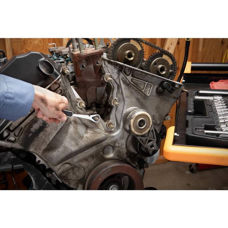 Juego de herramientas mecánicas GEARWRENCH Pass-Thru de 1/4 y 3/8 de pulgadas de unidad de 6 puntos SAE/Métrico (46 piezas) - 8946