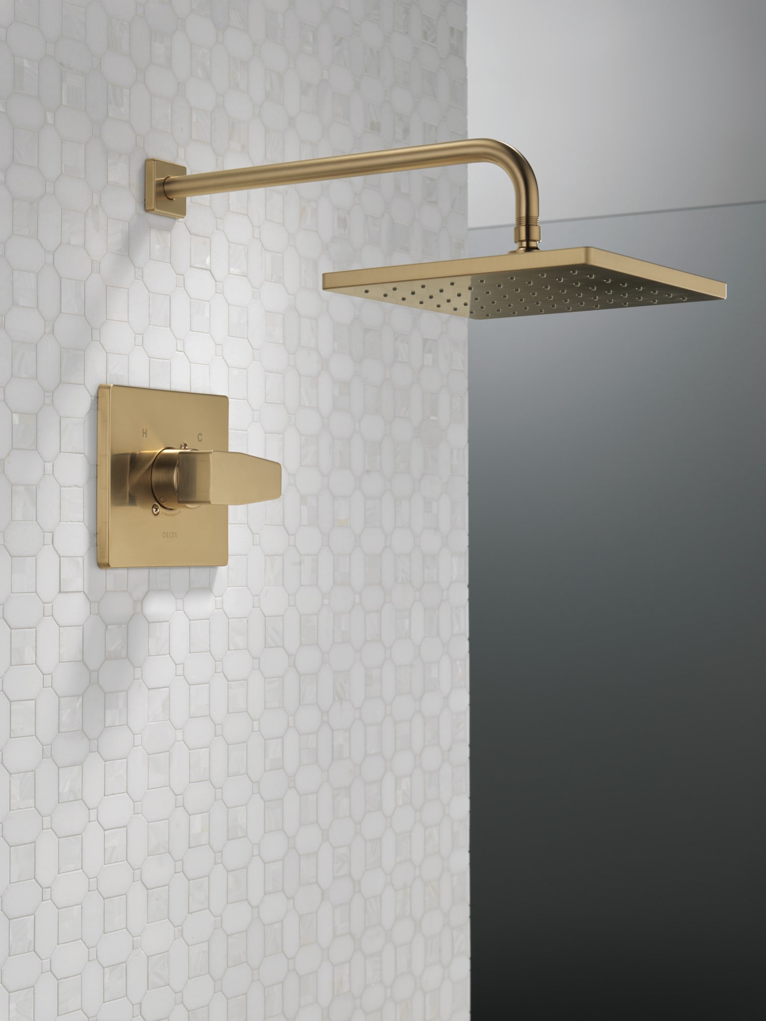 Grifo de regadera cuadrado de 10 pulgadas con un solo mango y función única de color bronce champagne moderno Delta