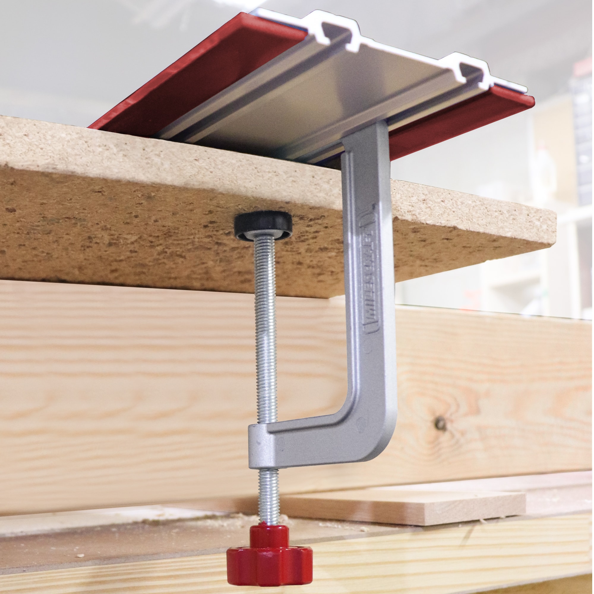 Milescraft 2.0 - Paquete de 4 abrazaderas de riel de 150.0 lb - C-Clamp 40210003