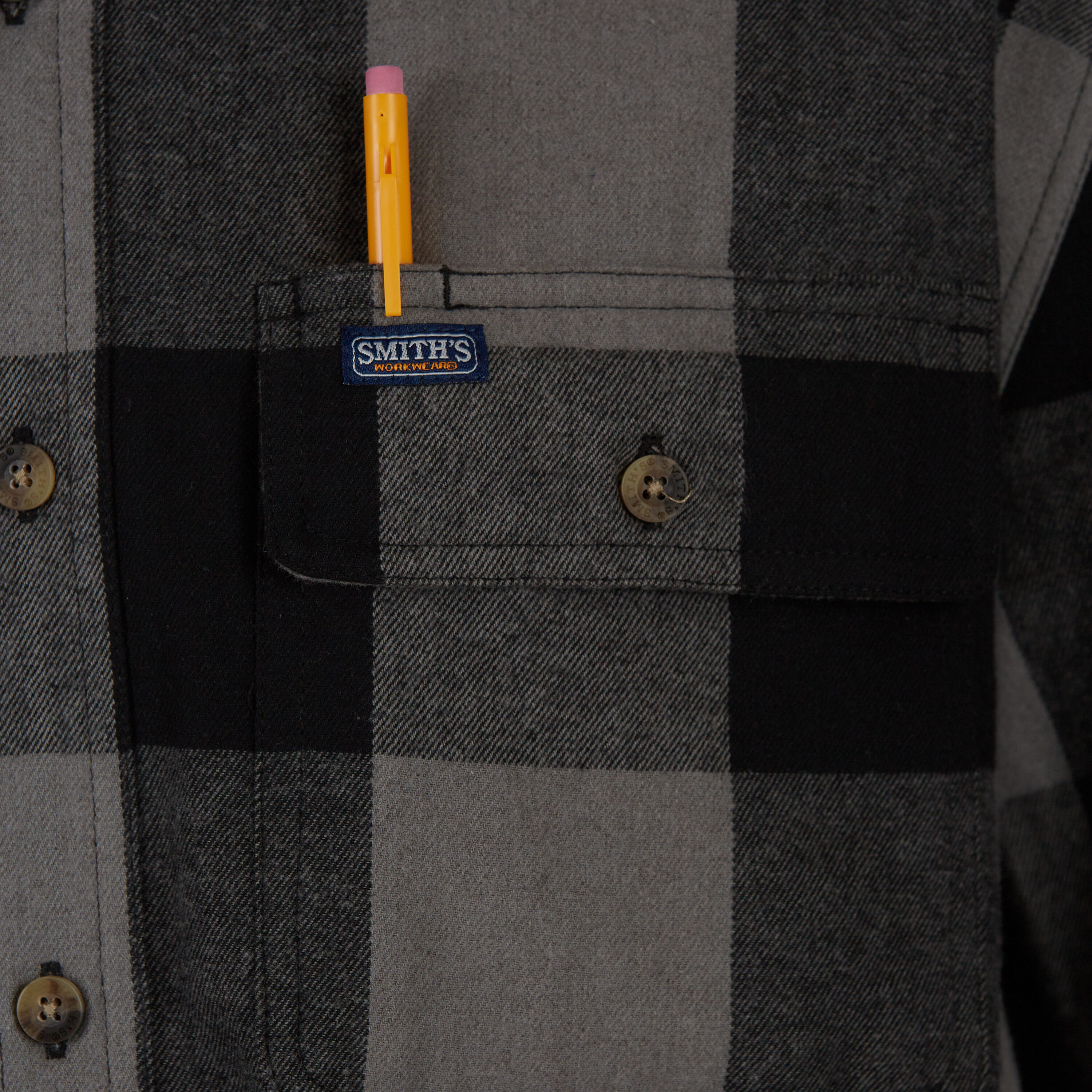 Camisa de botones a cuadros de manga larga en gris para hombre de Smith's Workwear (Grande)
