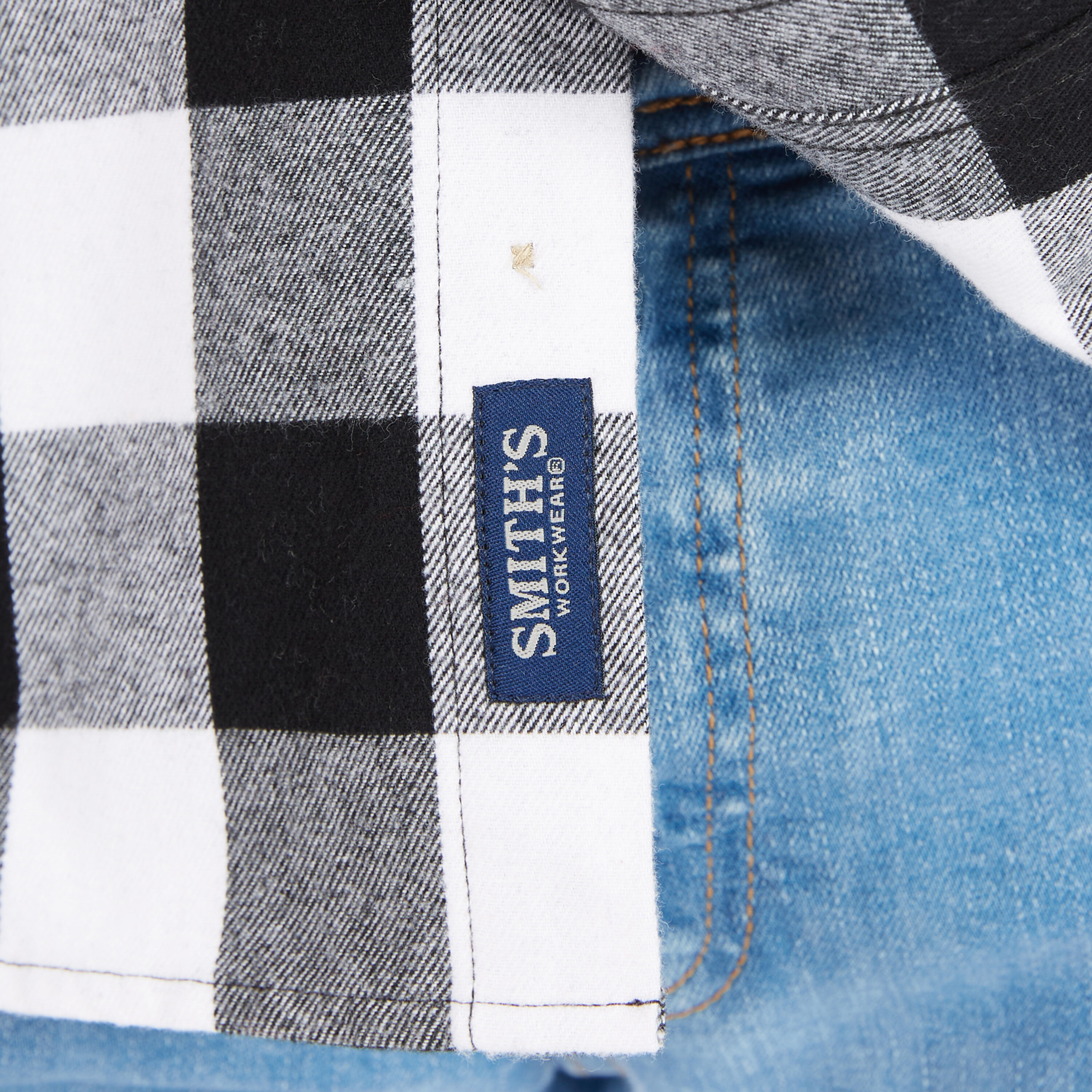 Playera de botones de manga larga a cuadros en blanco para hombre de Smith's Workwear (Grande)