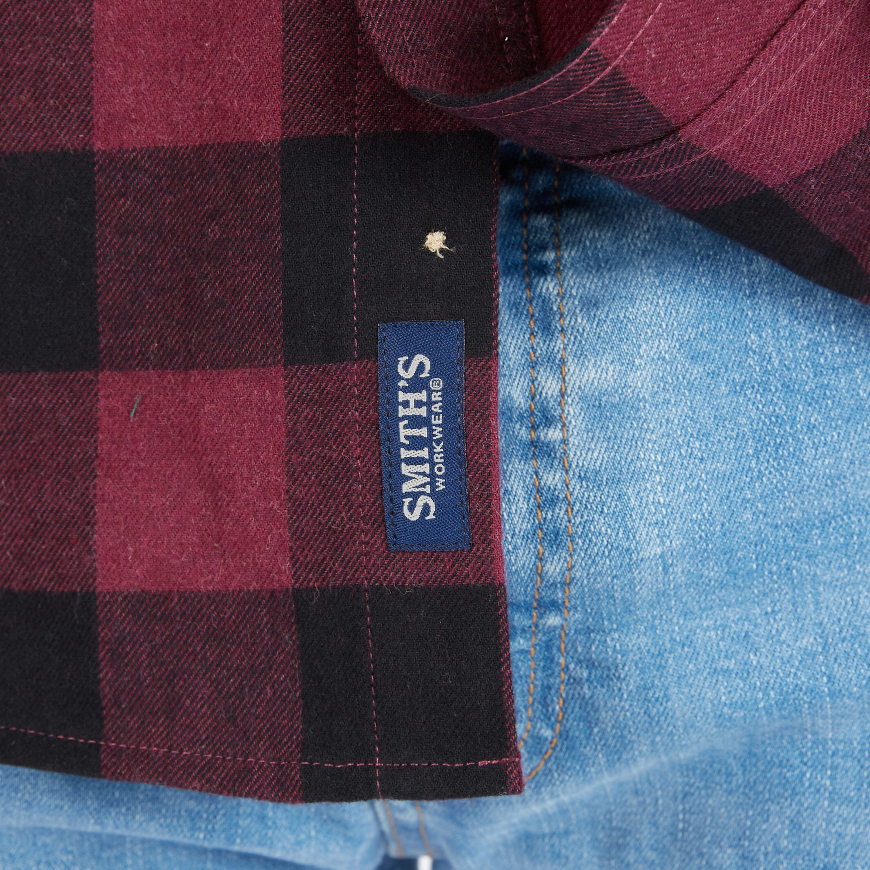 Camisa de botones de manga larga a cuadros en morado tejida para hombres de Smith's Workwear (talla mediana)