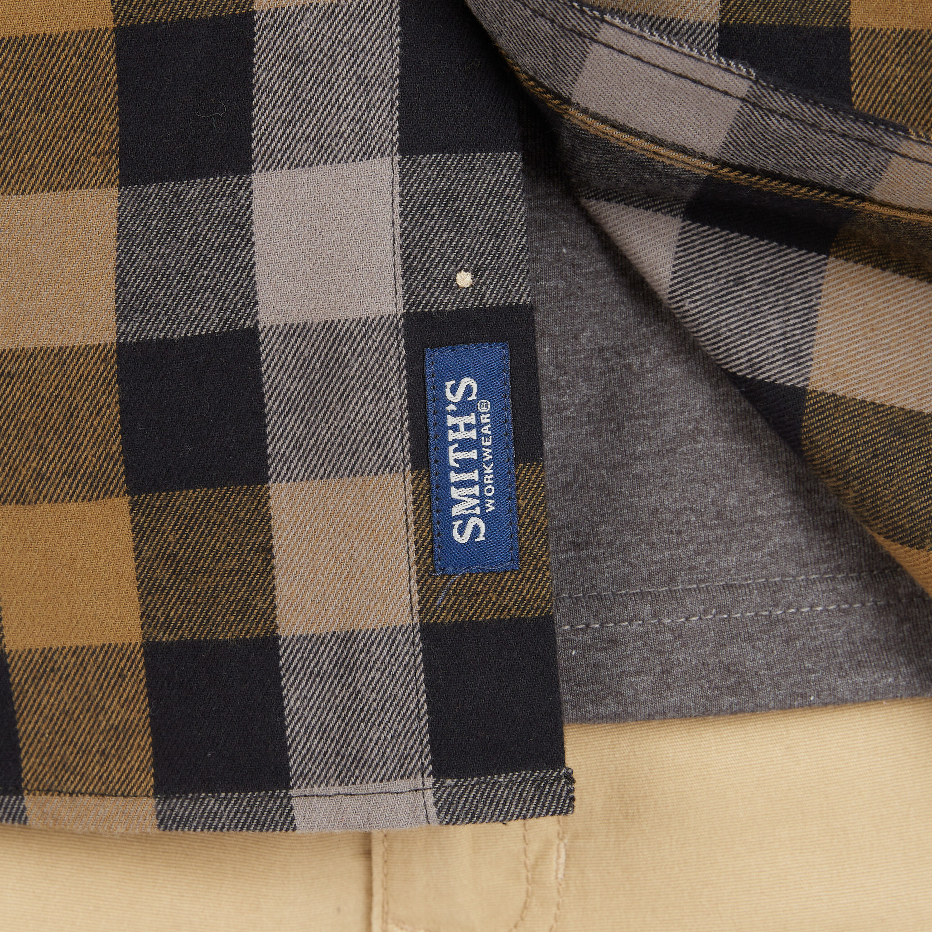 Camisa de botones de cuadros tejida verde de manga larga para hombre de Smith's Workwear (Talla Mediana)