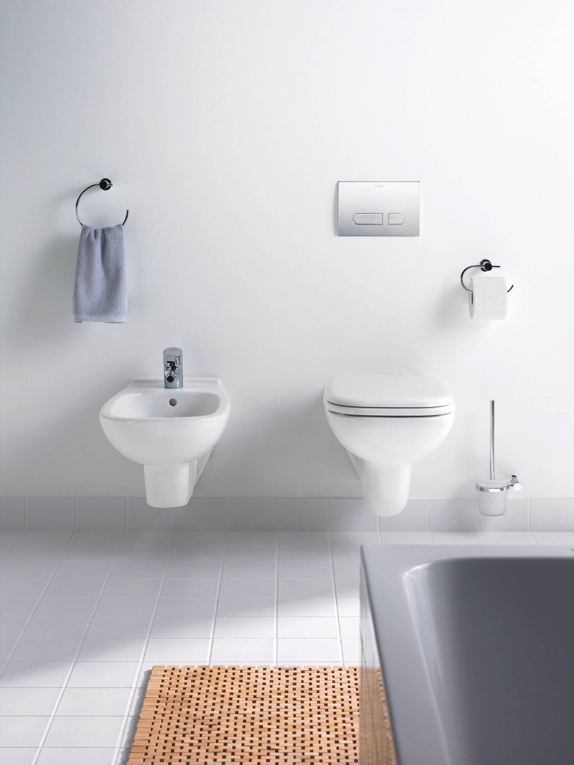 Taza de baño alargada con altura estándar, color blanco Duravit D-Code