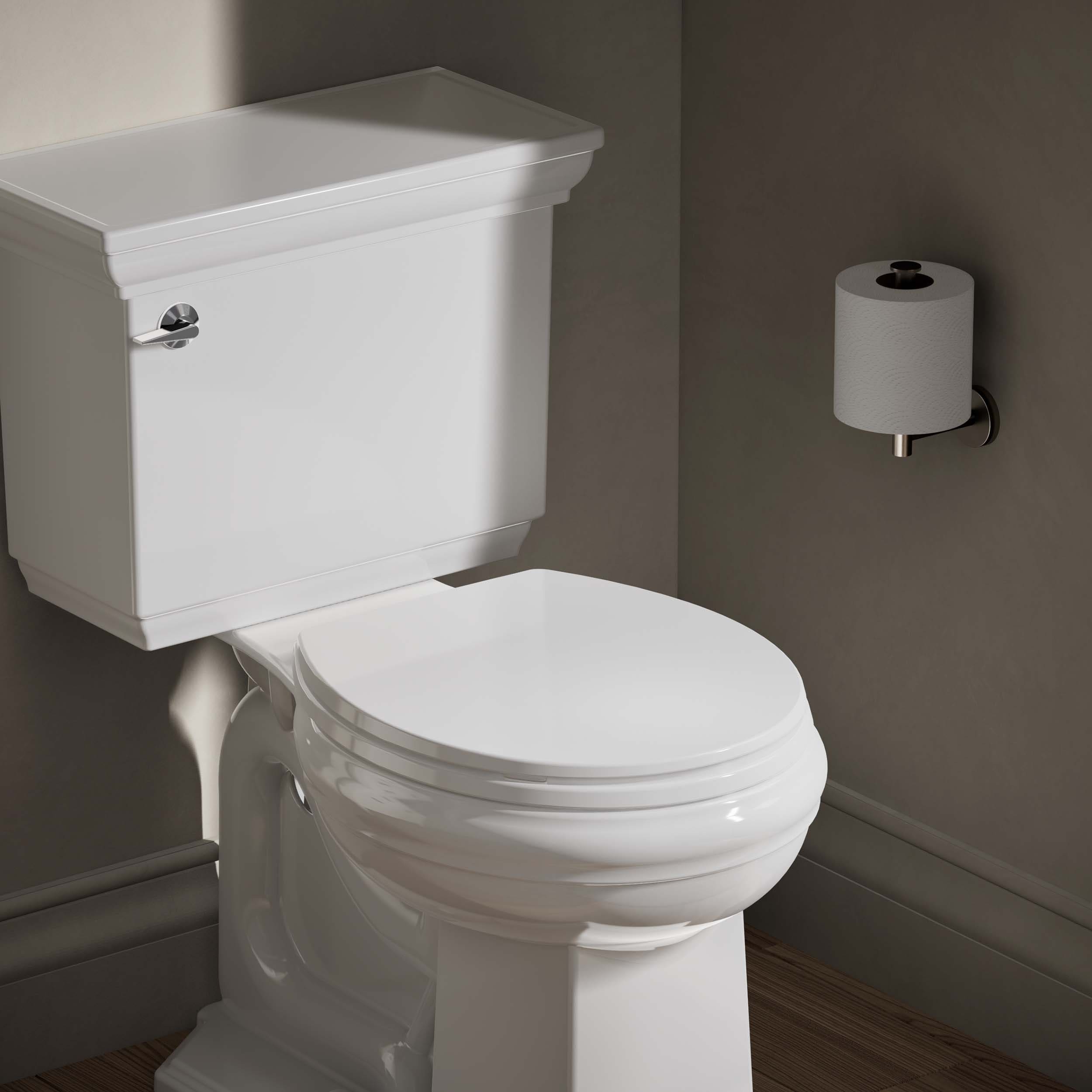 Asiento de inodoro alargado de cierre suave de plástico en color galleta KOHLER Brevia R20110-96