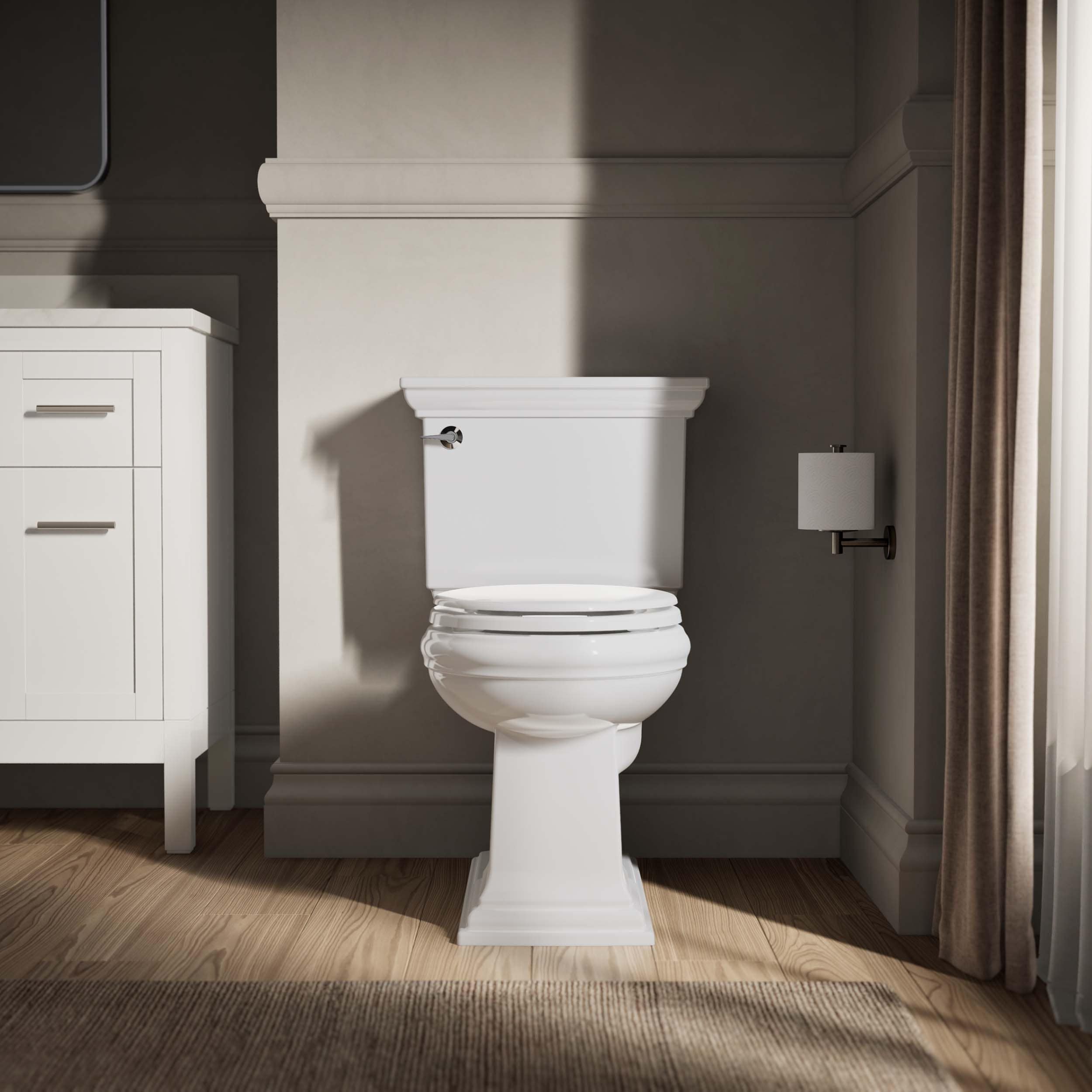 Asiento de inodoro redondo de cierre suave de madera blanca Stonewood de KOHLER K-20467-0