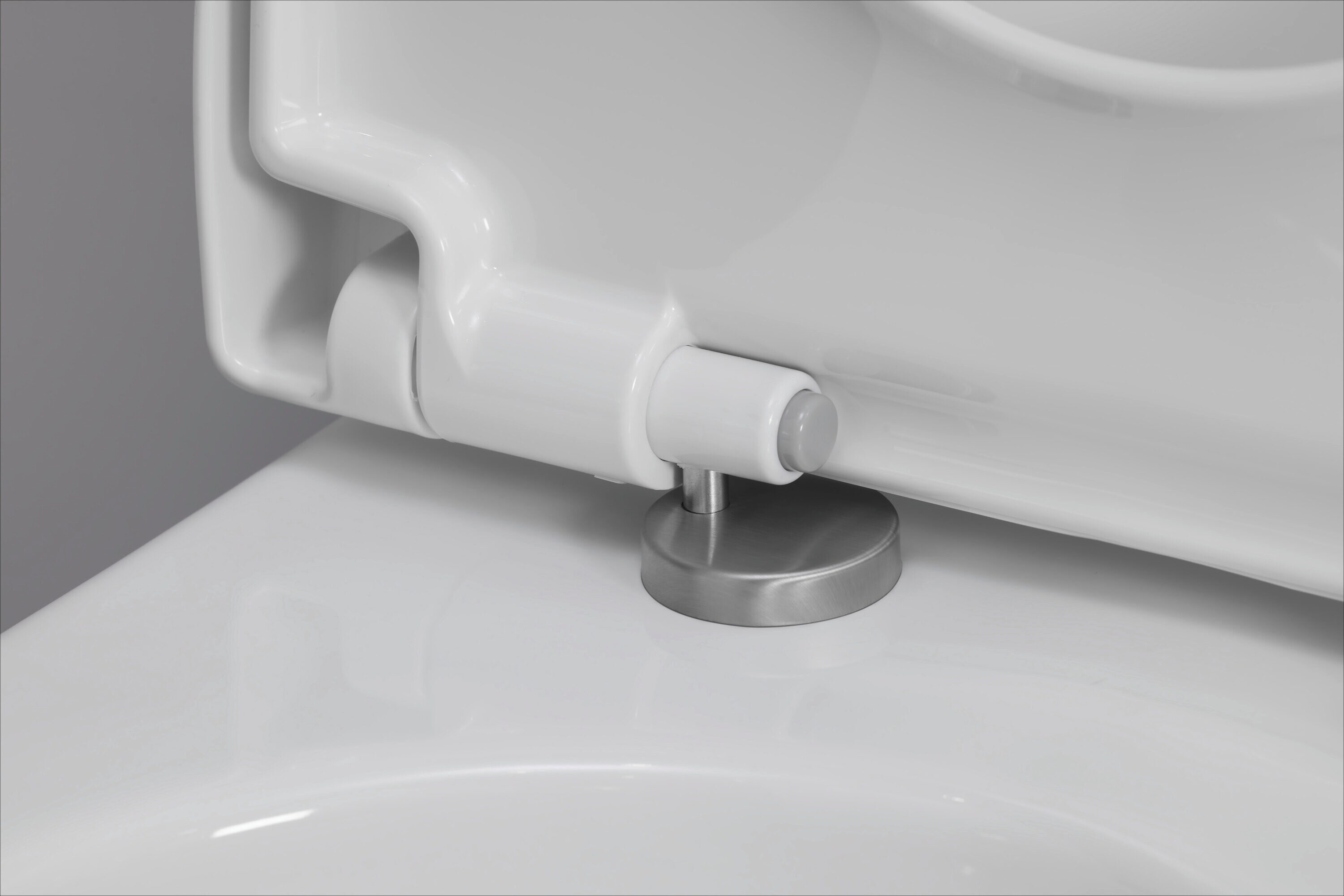 Asiento de Inodoro Alargado de Plástico Blanco con Cierre Suave - Duravit