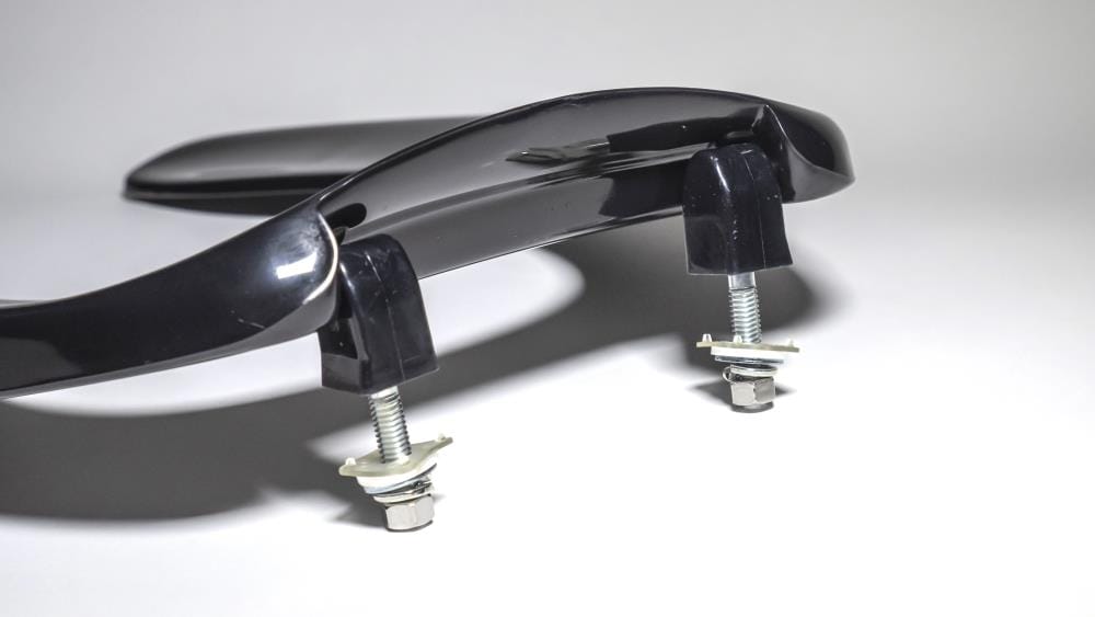 Asiento de Inodoro Alargado de Plástico Negro Centoco DS500STSCC-407
