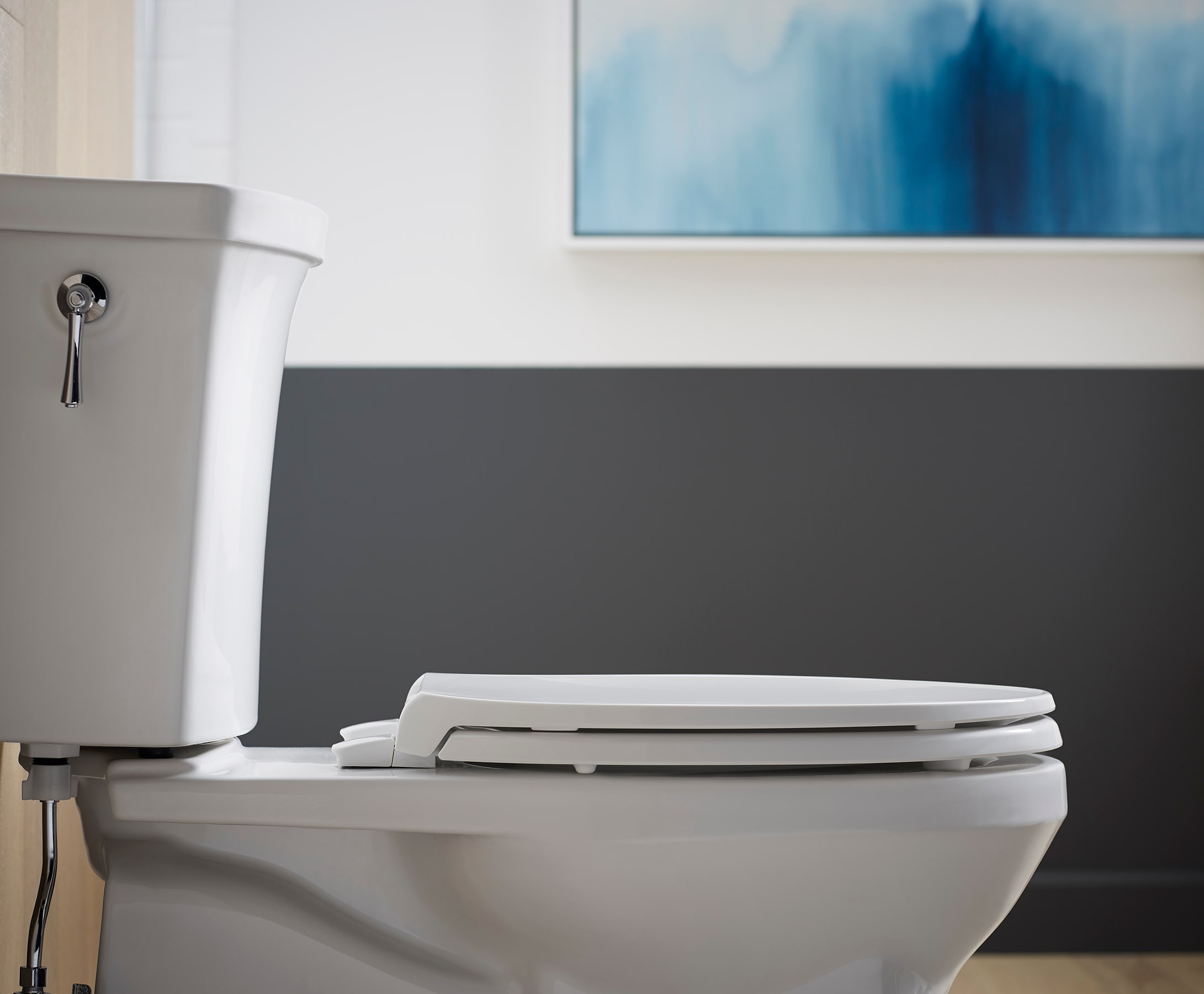 Asiento de inodoro alargado de cierre suave en plástico blanco KOHLER Border K-24495-A-0