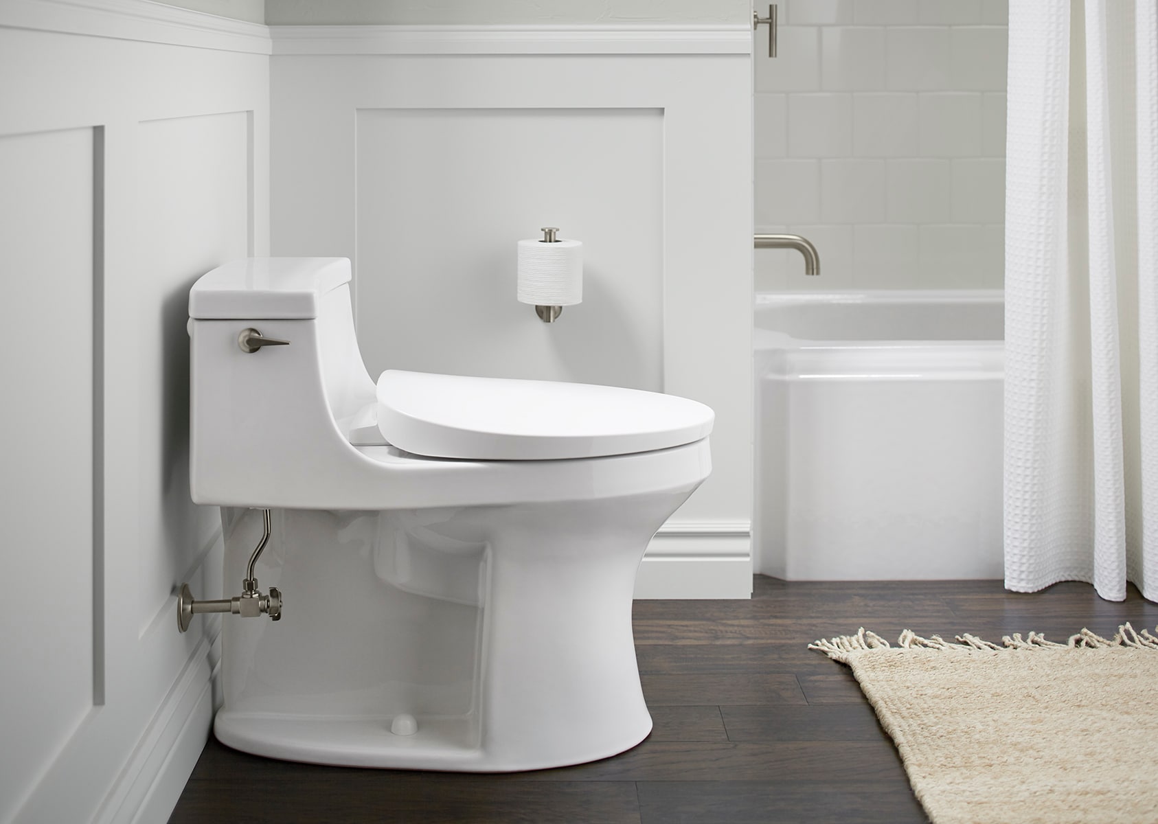 Asiento de inodoro alargado con cierre suave y calefacción inteligente compatible Purewarmth de KOHLER en plástico blanco