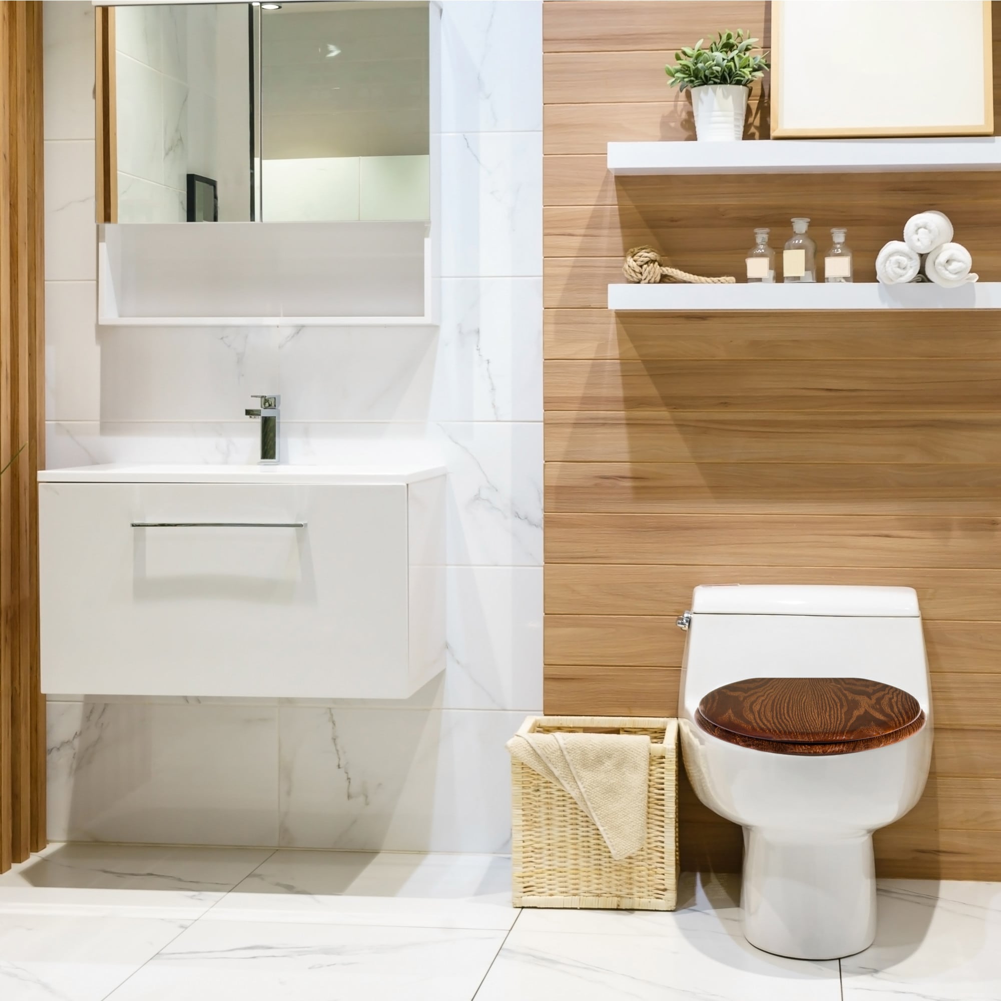 Asiento de baño alargado de cierre suave en madera de Java de Design House Dalton