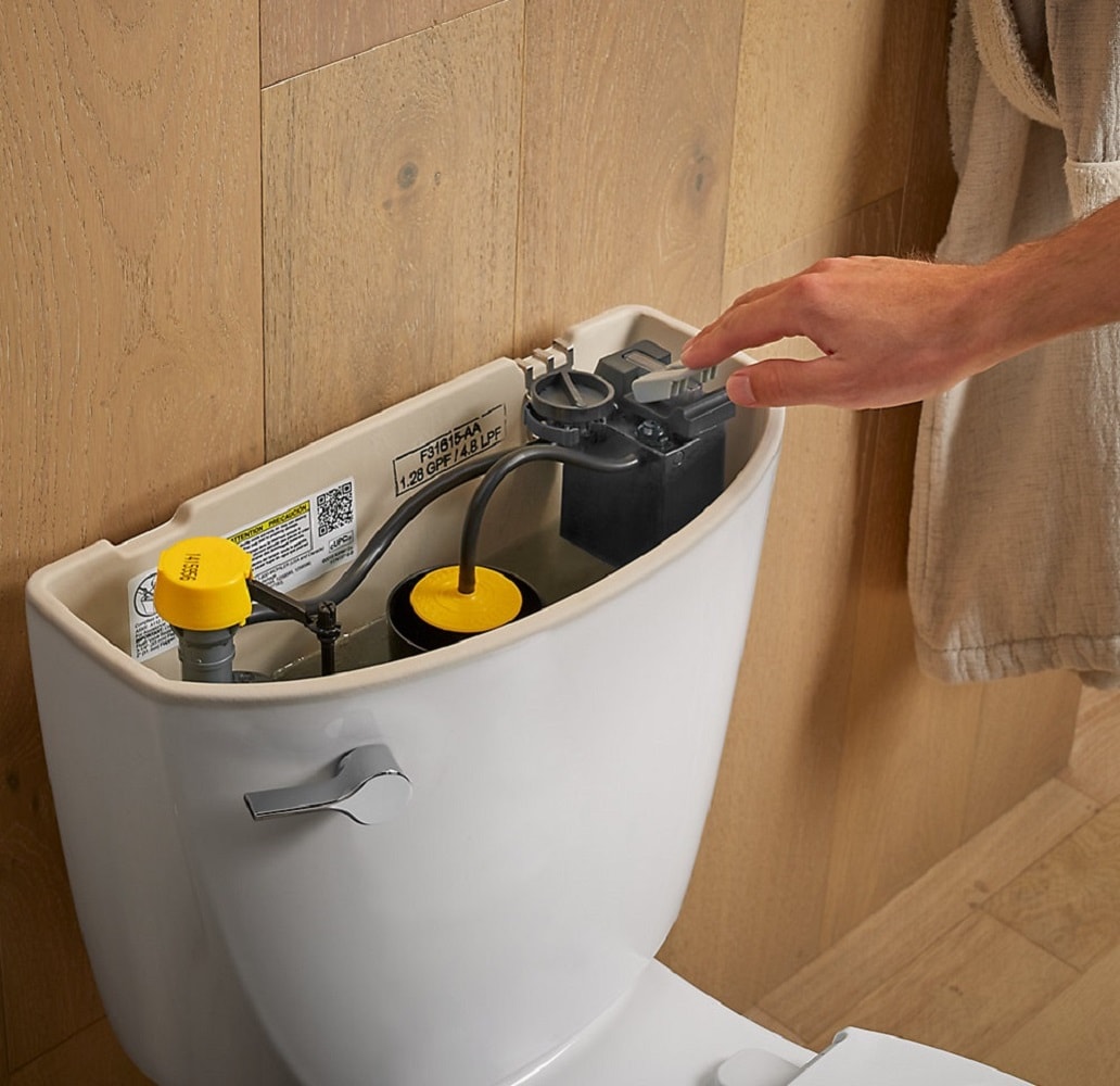 Depósito de inodoro de descarga simple de 1.28 GPF en blanco KOHLER 31618-0