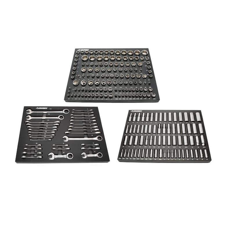 Juego de herramientas mecánicas Husky de 1/4, 3/8 y 1/2 pulgadas de trinquete y llave de vaso con bandejas de almacenamiento de EVA (230 piezas) - H230SRWSEVACB