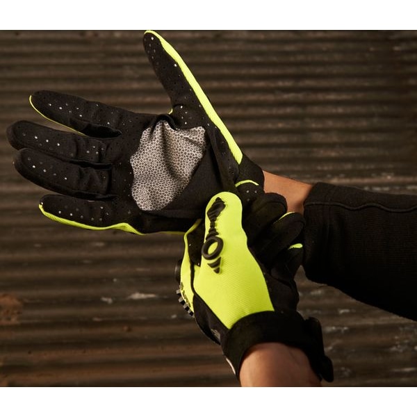 Guantes de Impacto Resistentes a Cortes de Alta Visibilidad Hexarmor, Nivel de Corte A8, Negro/Verde, L - 4026-L (9)