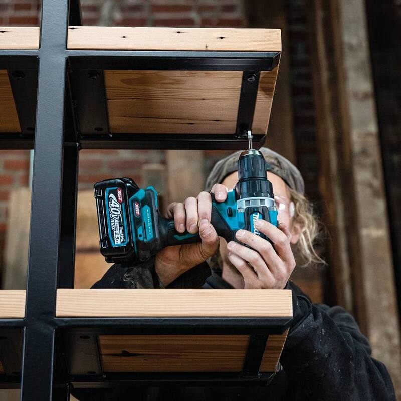 Kit de taladro atornillador inalámbrico compacto sin escobillas de 1/2 pulg. Makita 40V Max XGT (2.5Ah) - GFD02D