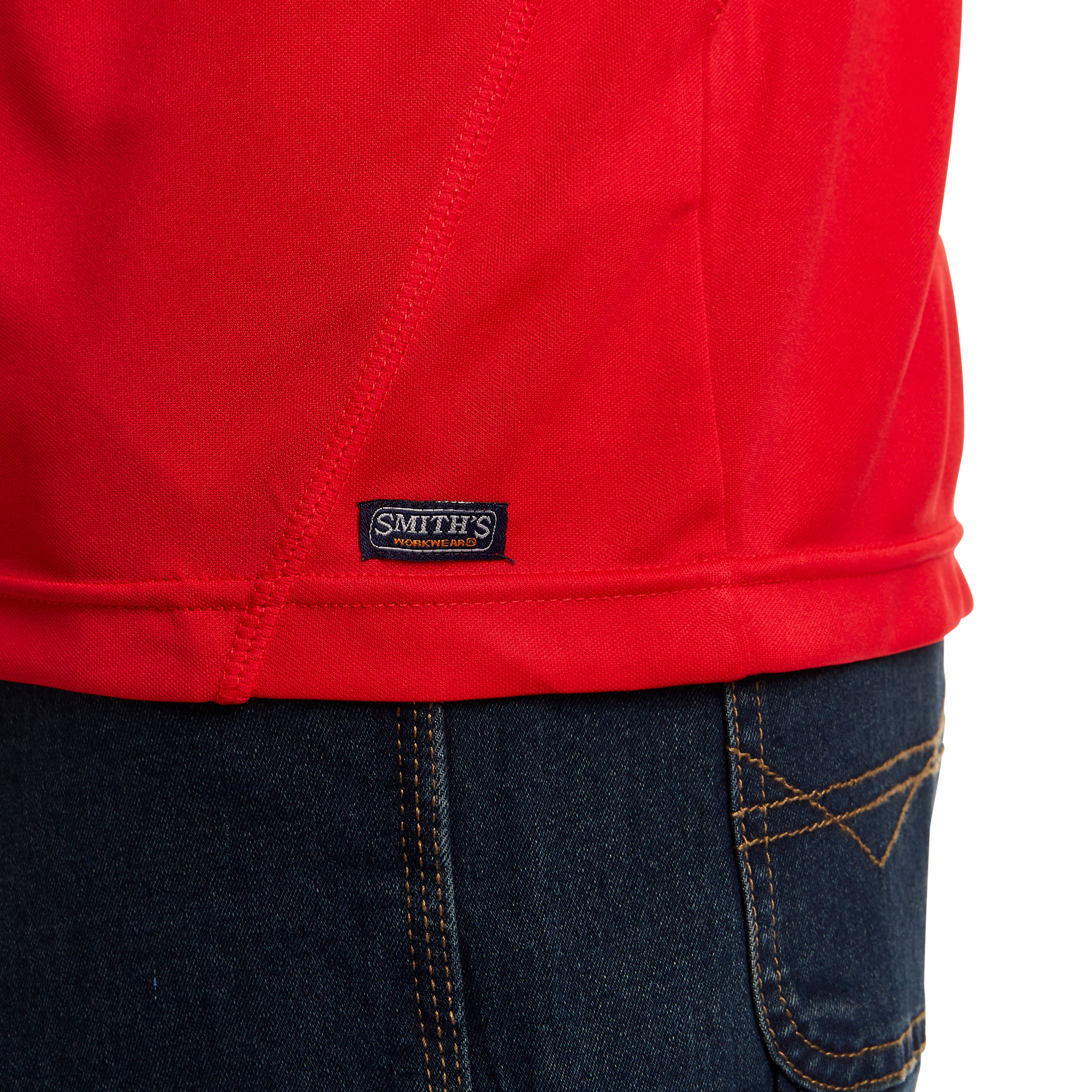Playera básica de manga corta en color rojo para hombre de Smith's Workwear (Talla Mediana)