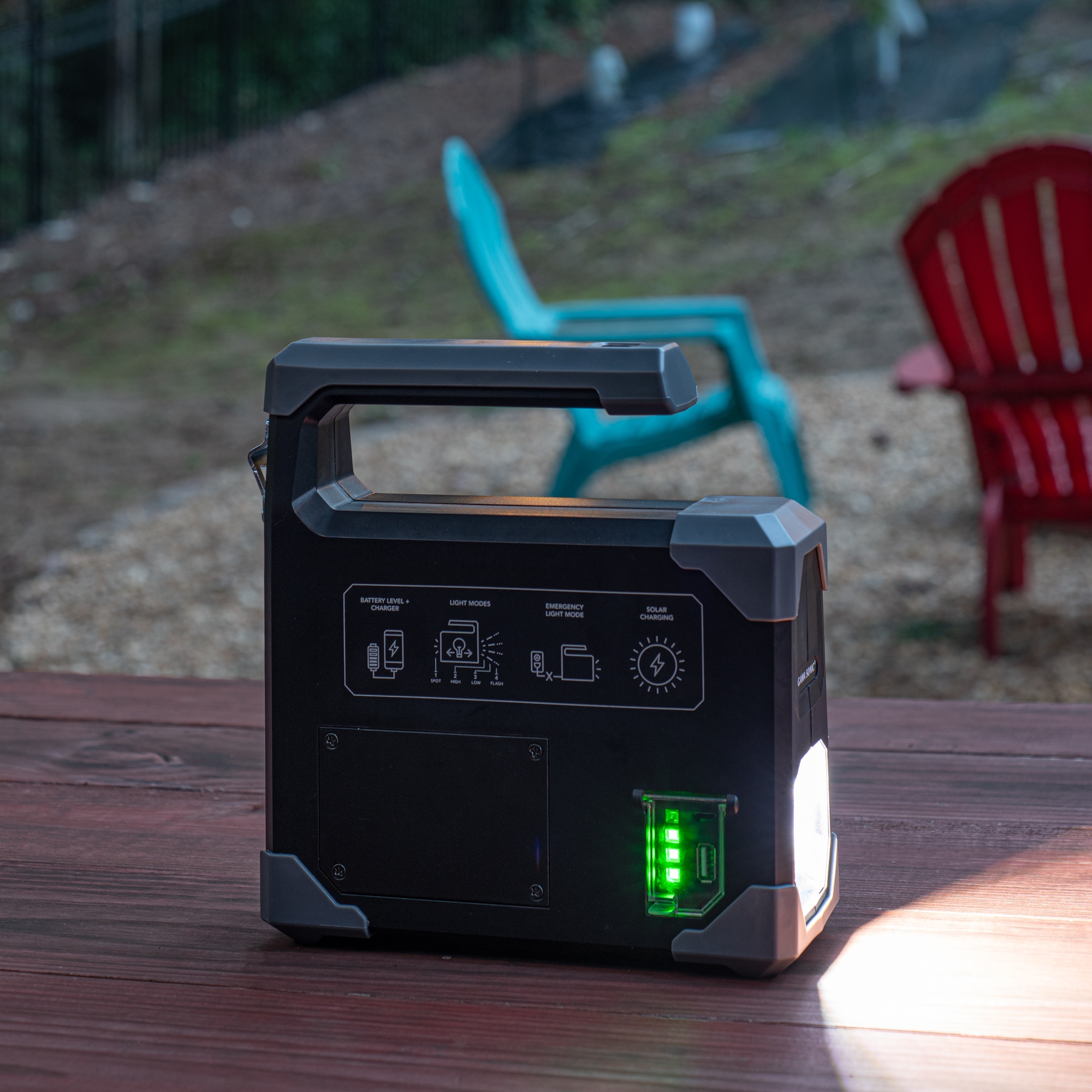 Linterna de camping LED de 1000 lúmenes de Gama Sonic (Recargable) con pilas incluidas 23I60065