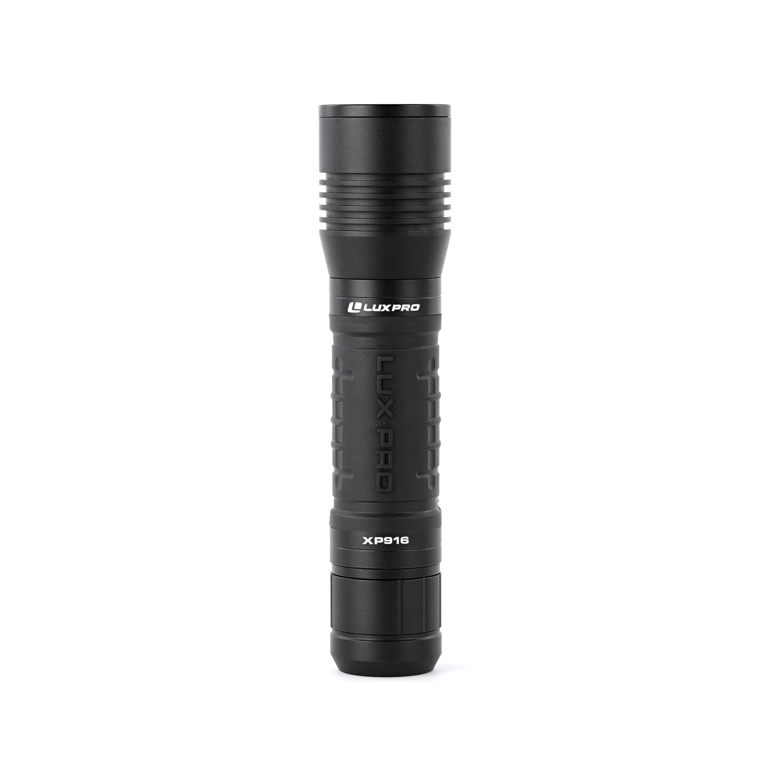 Linterna con foco LED de 800 lúmenes y 4 modos Lux-Pro con baterías recargables incluidas XP916